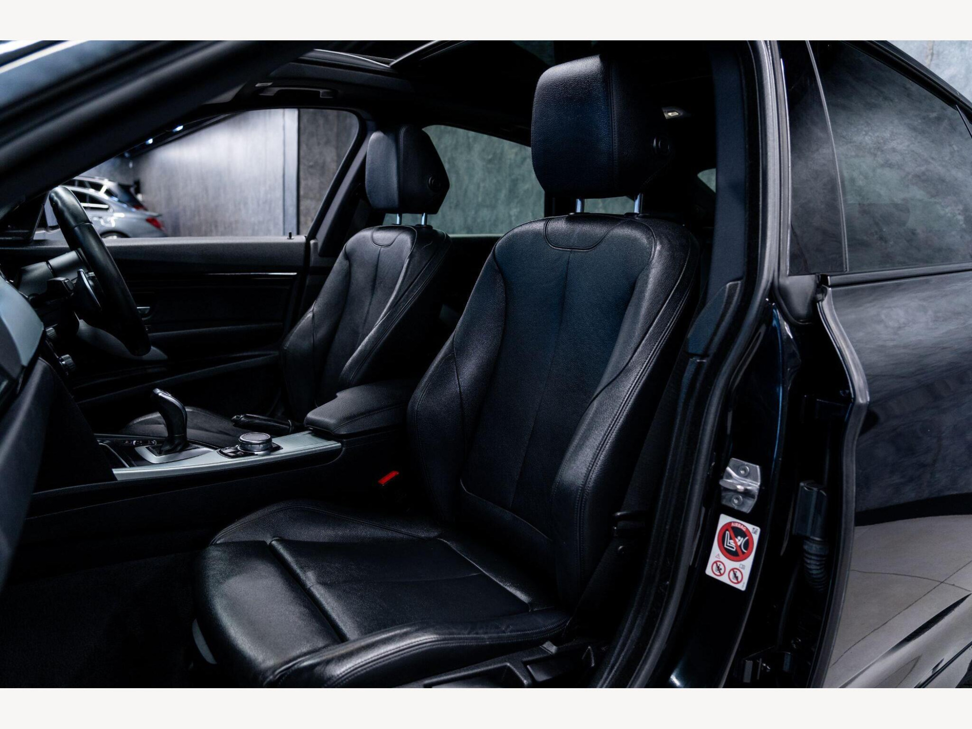 2016 BMW 3 Series Gran Turismo image 47
