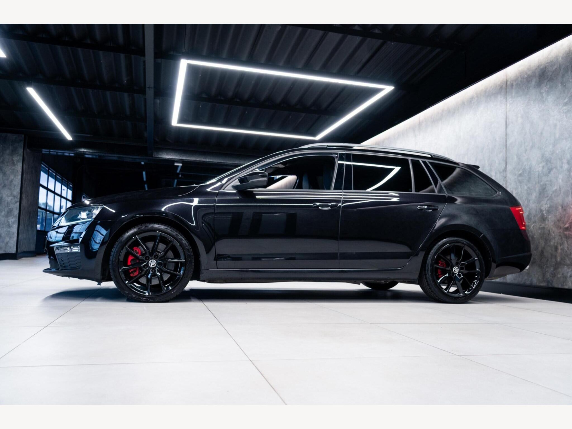 2015 Skoda Octavia image 8