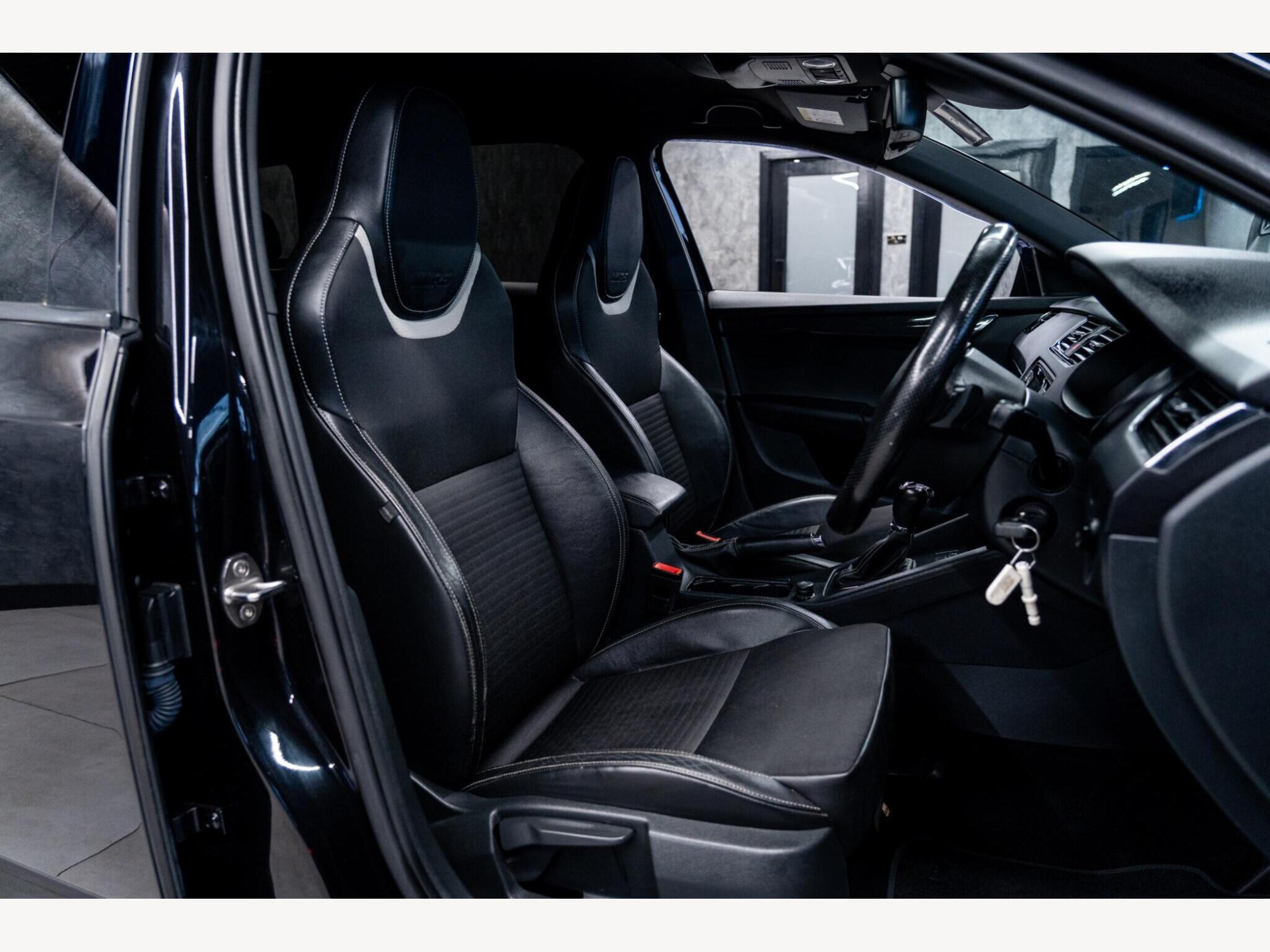2015 Skoda Octavia image 29