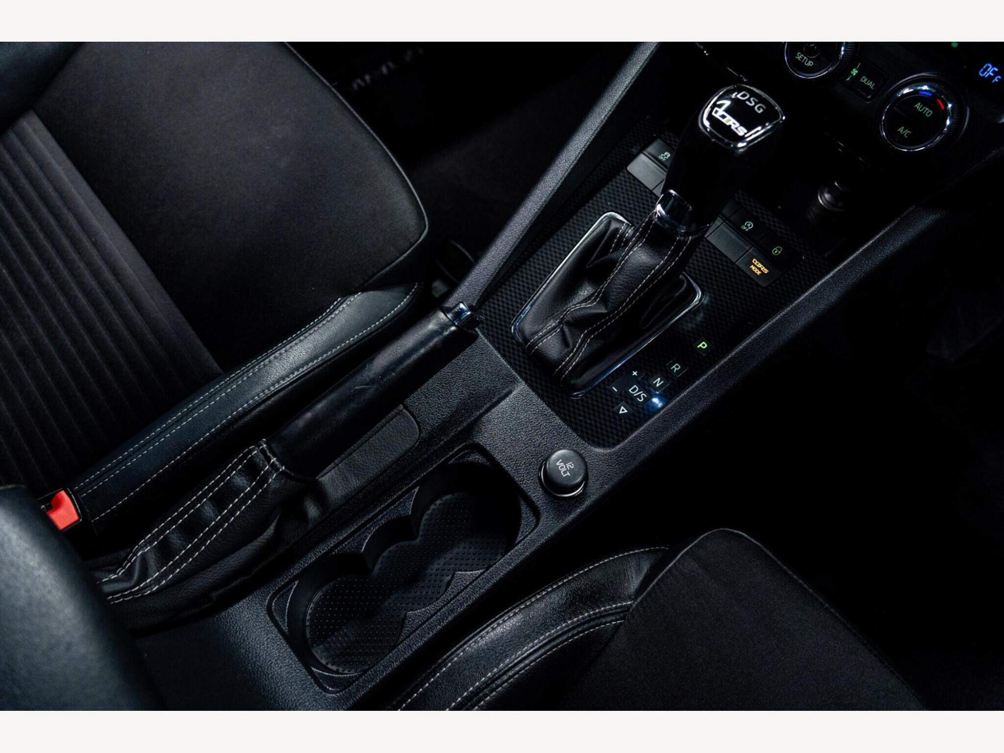 2015 Skoda Octavia image 22