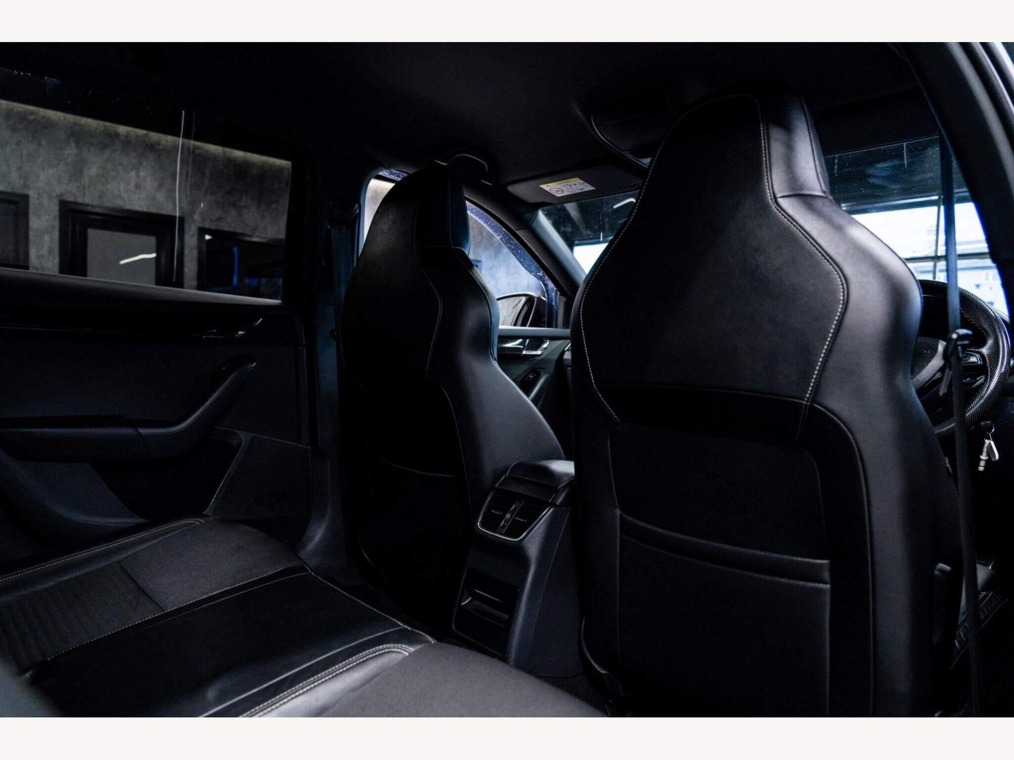 2015 Skoda Octavia image 30