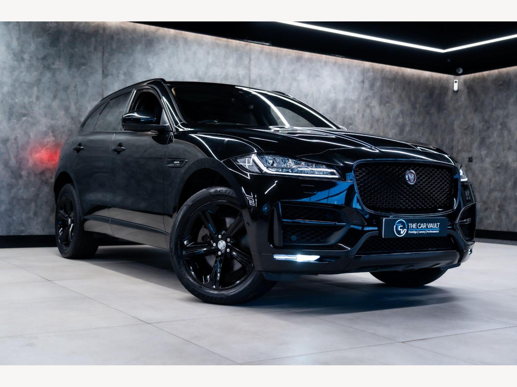 Jaguar F-PACE