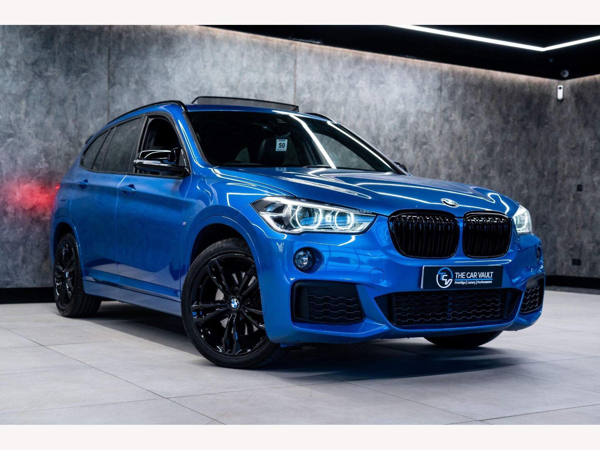2016 BMW X1 image 1