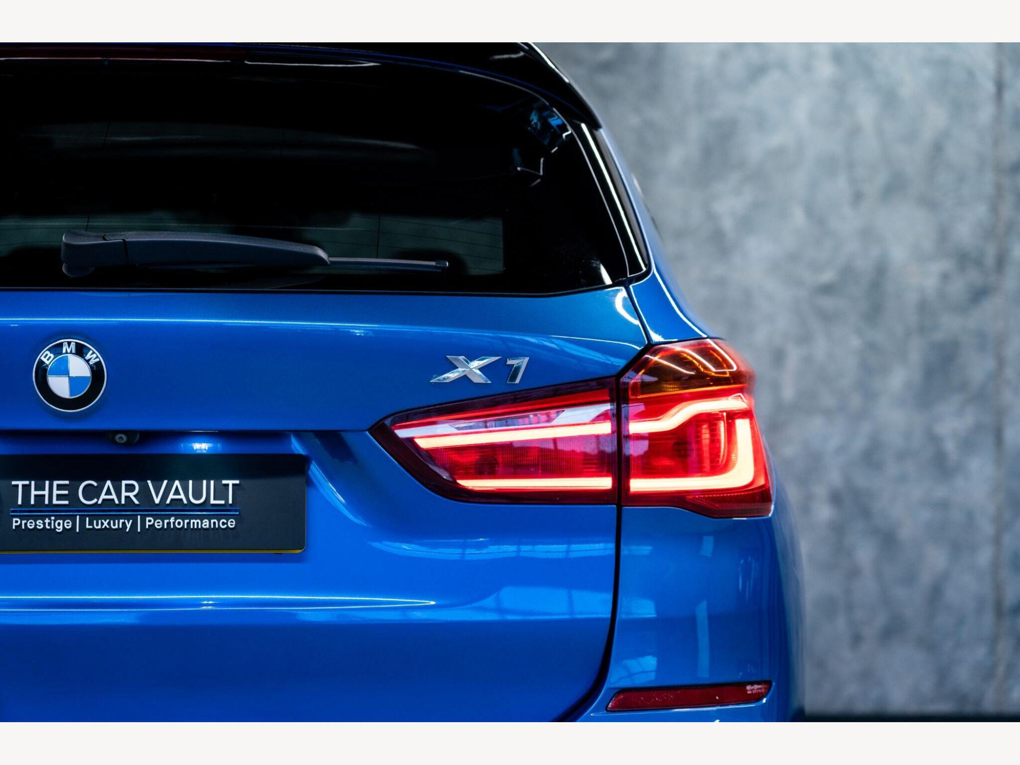 2016 BMW X1 image 12