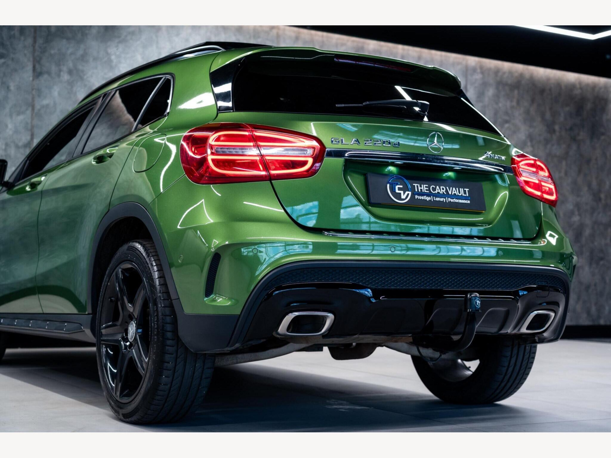 2016 Mercedes-Benz GLA image 13