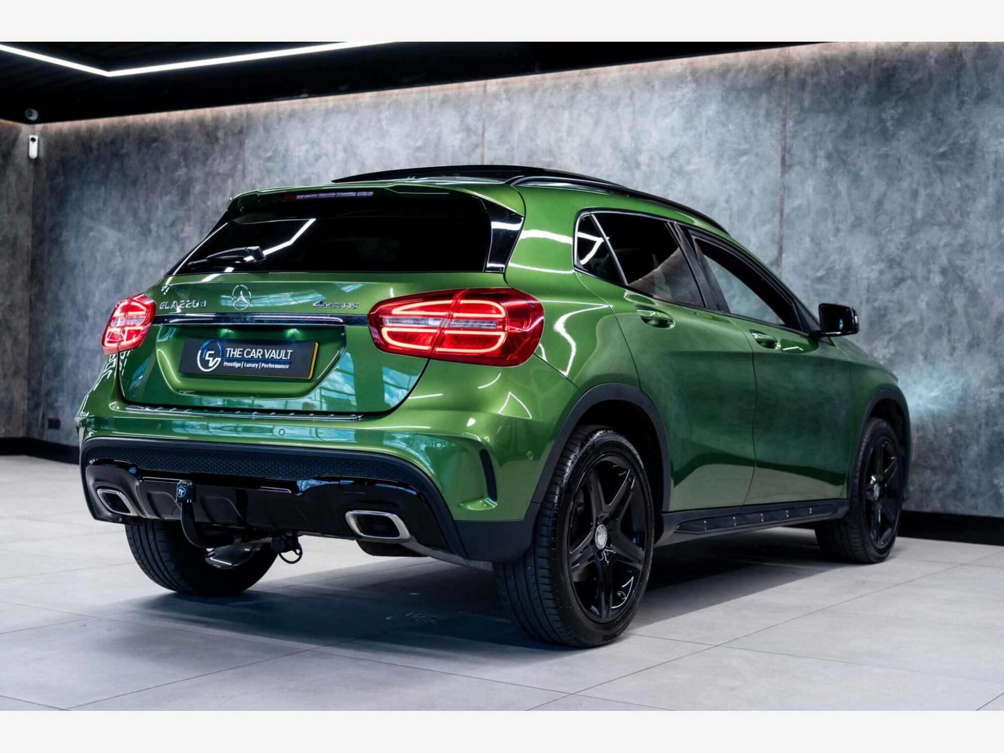 2016 Mercedes-Benz GLA image 8