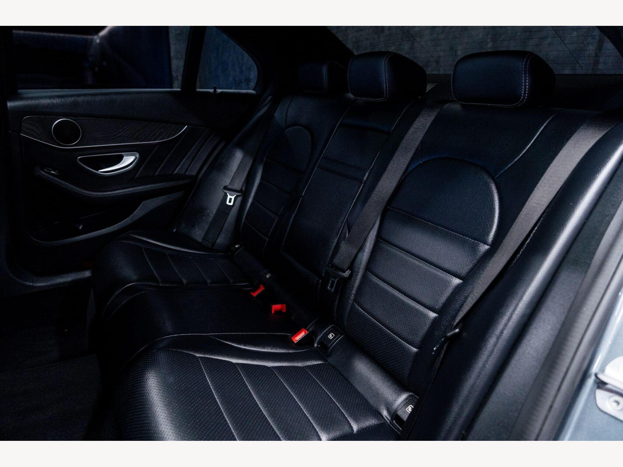2017 Mercedes-Benz C Class image 40