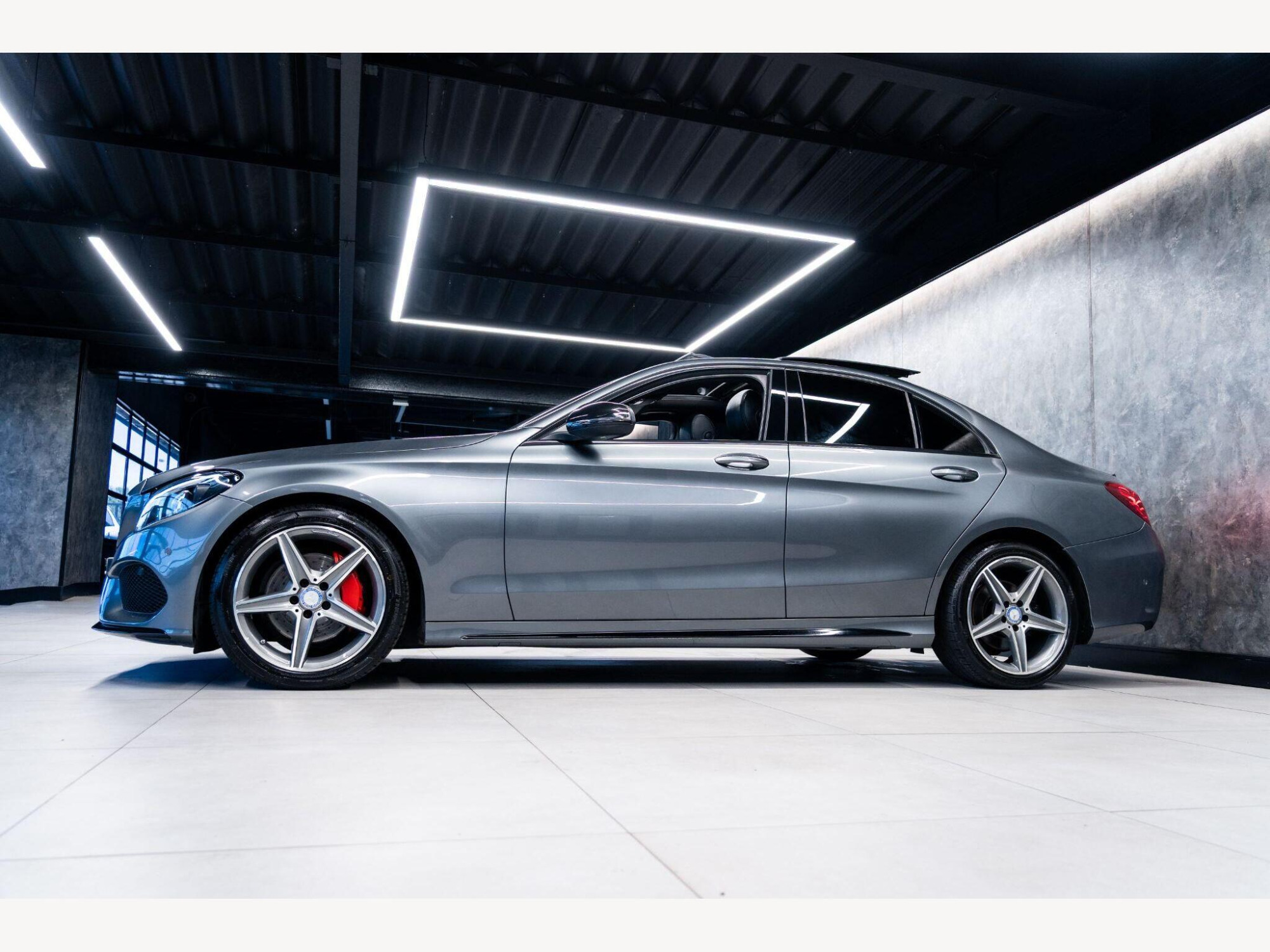 2017 Mercedes-Benz C Class image 9
