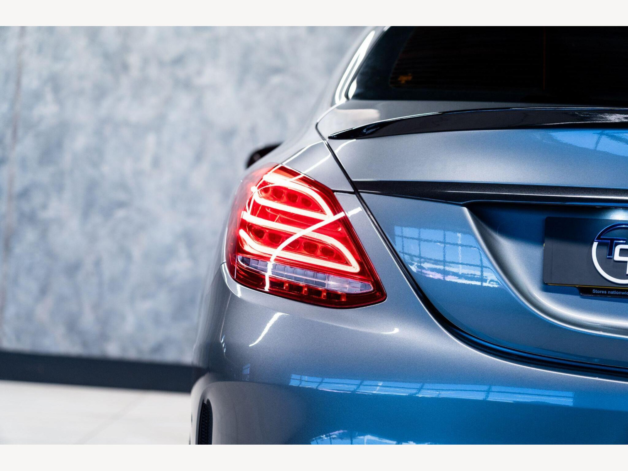 2017 Mercedes-Benz C Class image 13