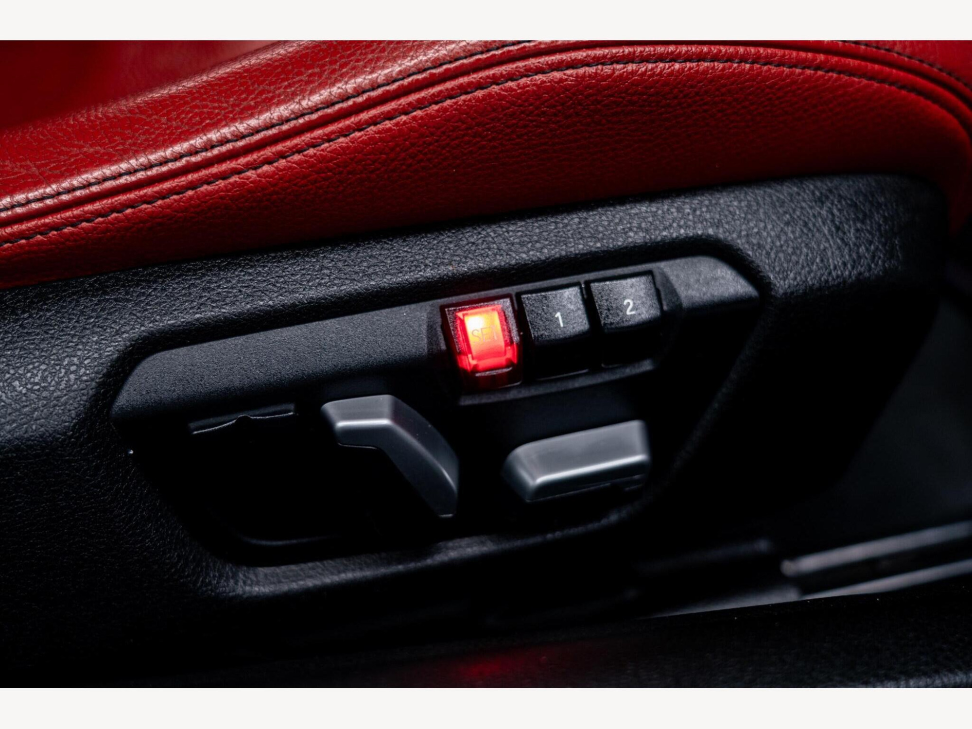 2017 BMW 4 Series image 37