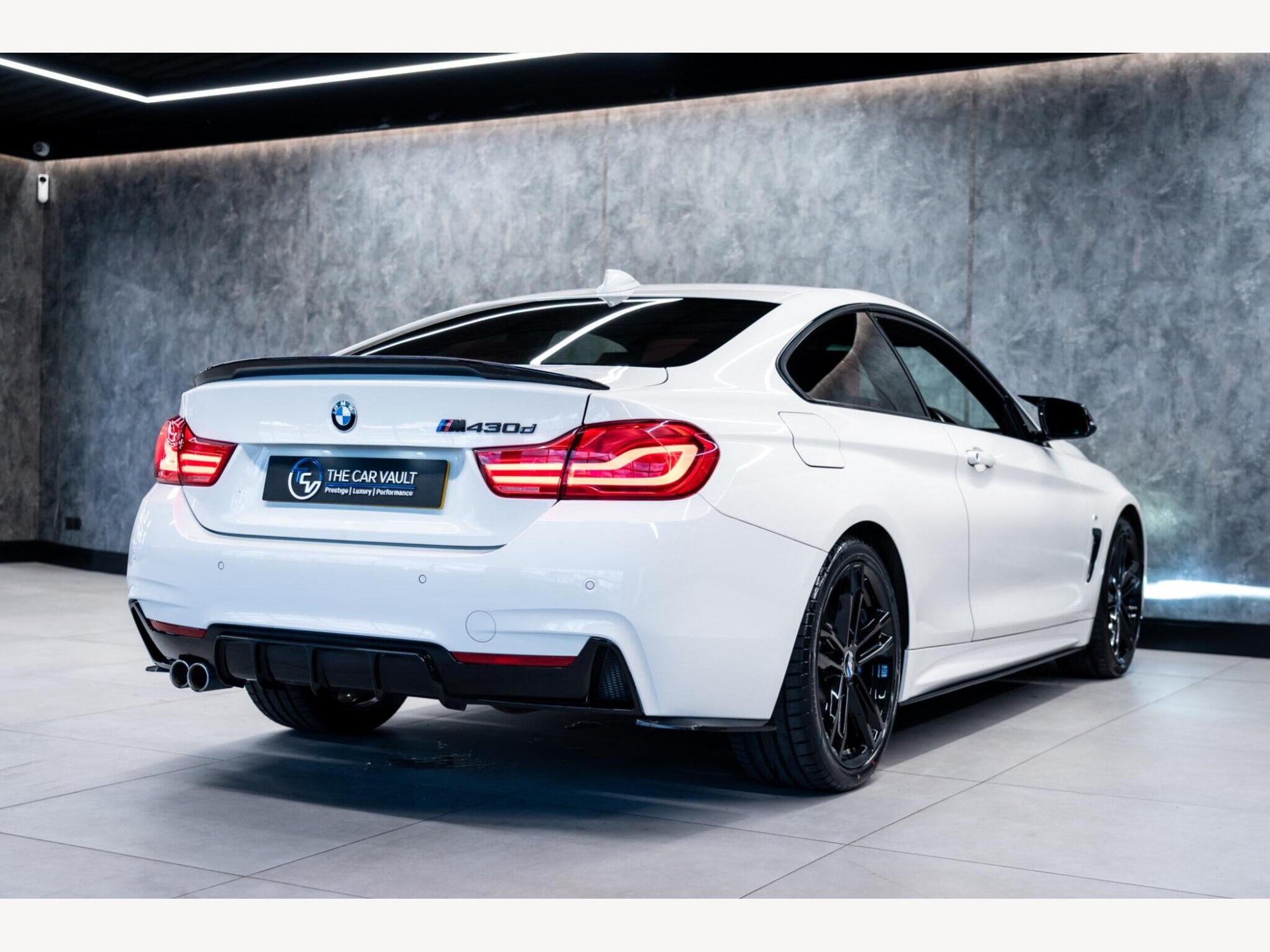 2017 BMW 4 Series image 3
