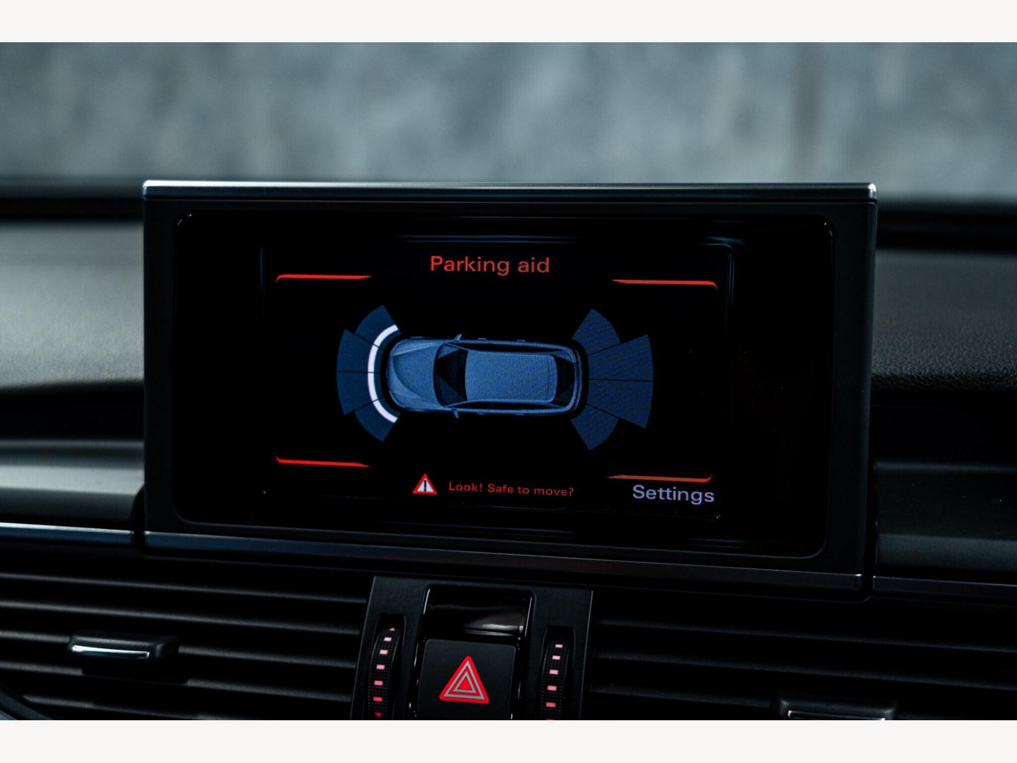 2014 Audi A6 Avant image 21