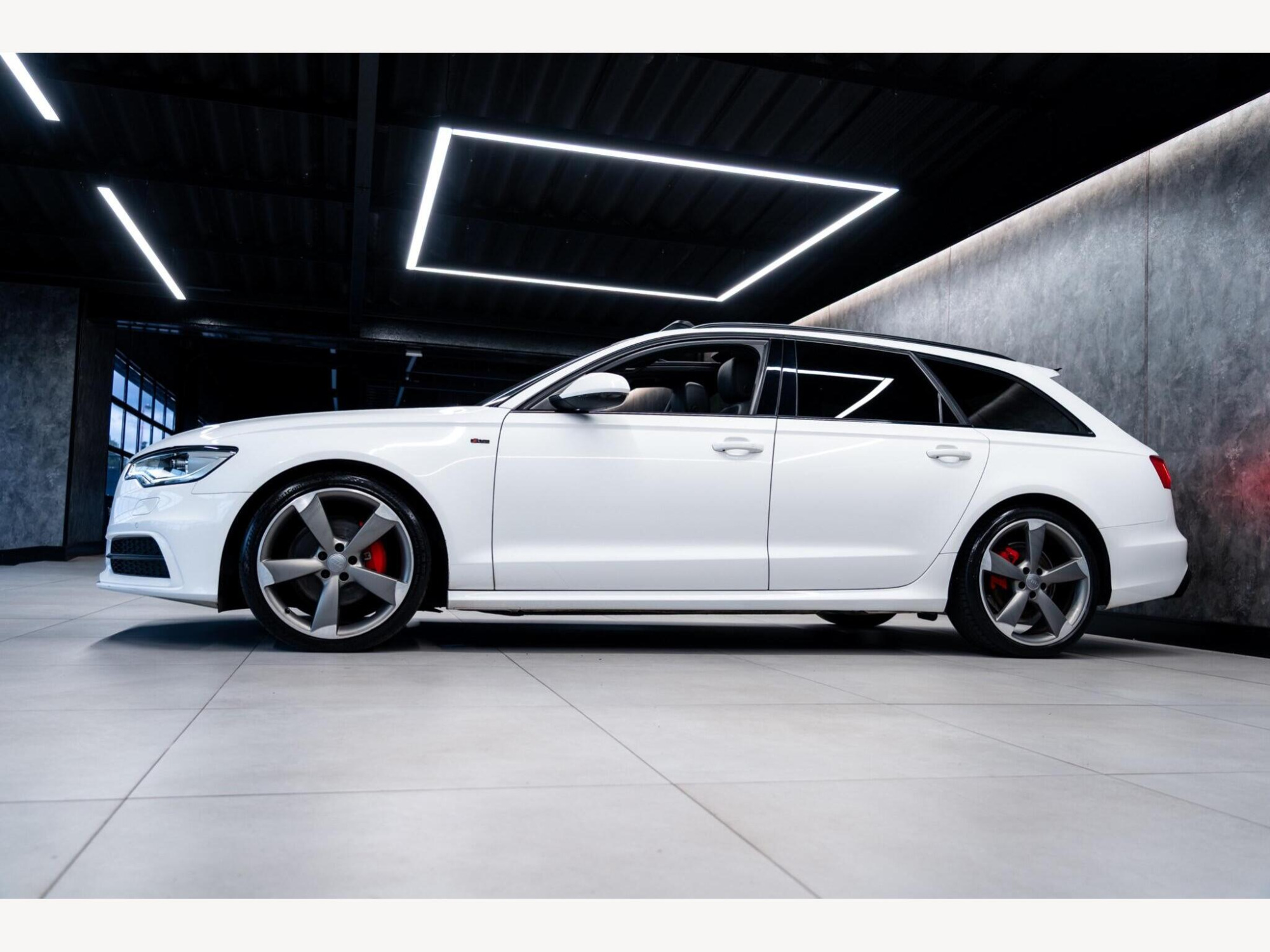 2014 Audi A6 Avant image 9