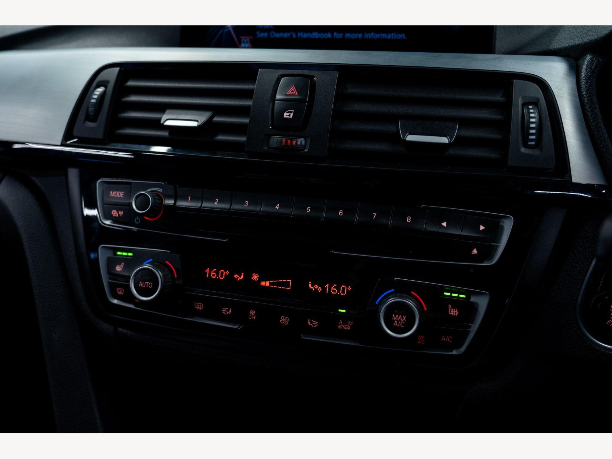 2015 BMW 4 Series image 40
