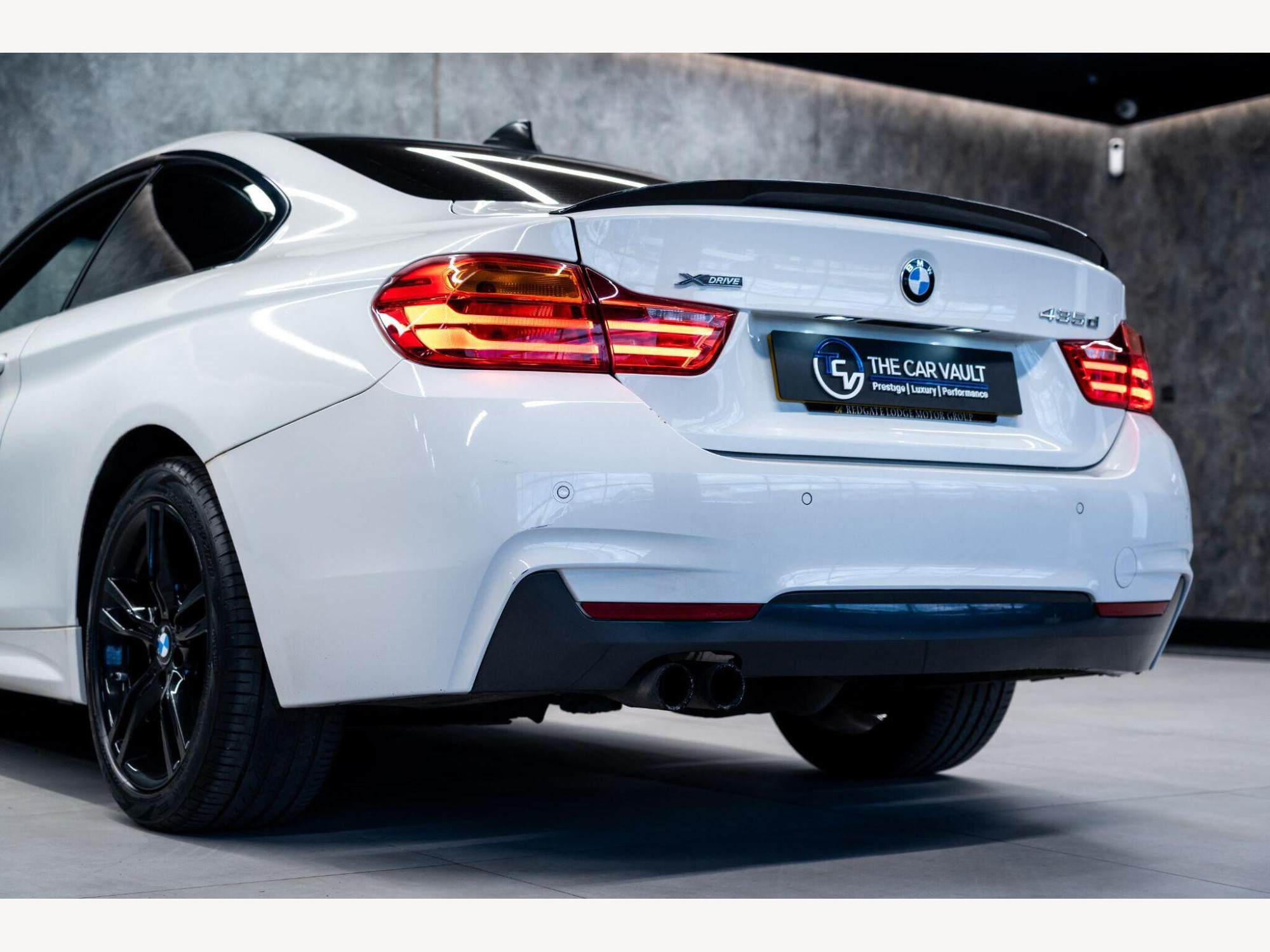 2015 BMW 4 Series image 14