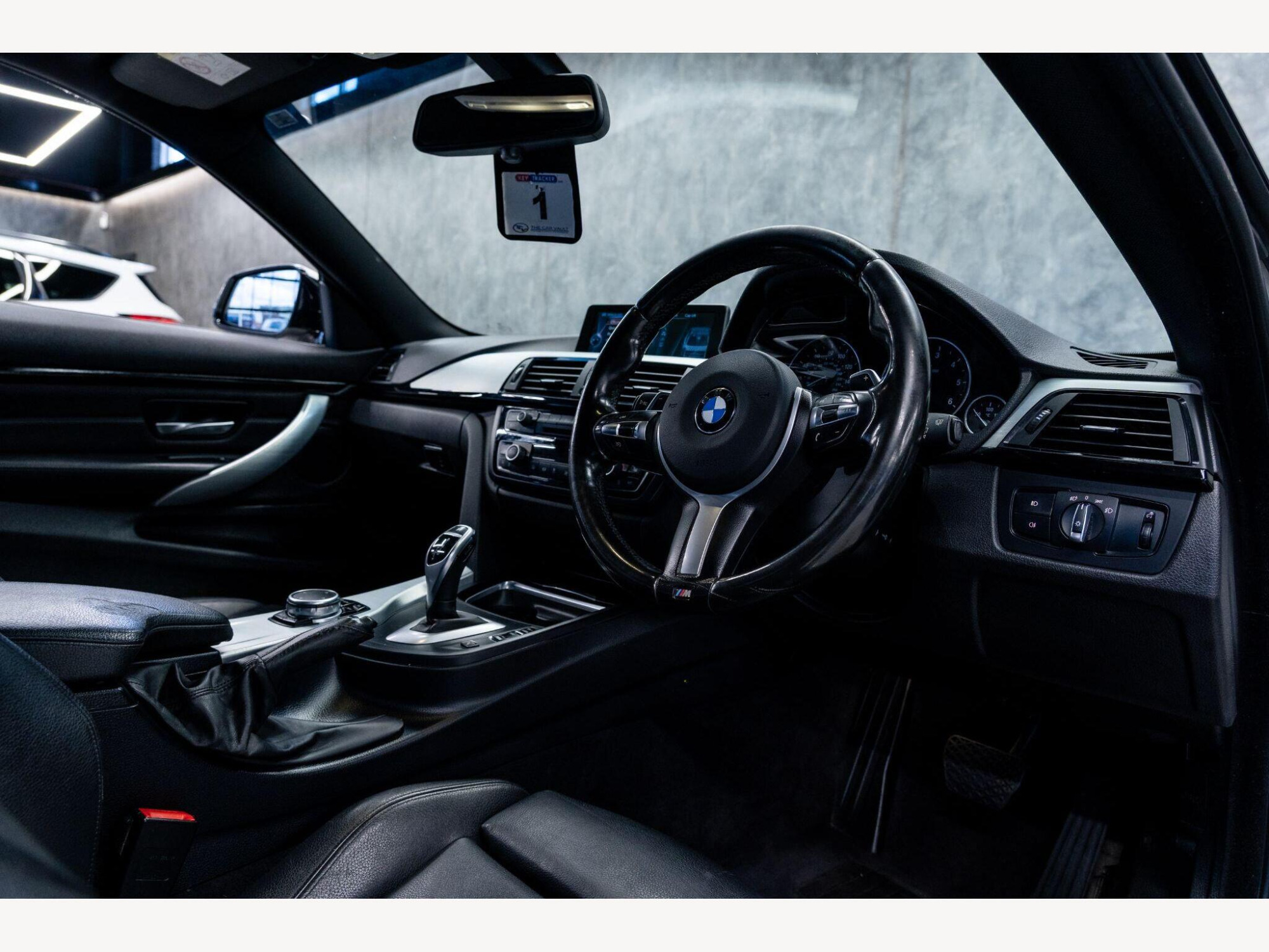 2015 BMW 4 Series image 16