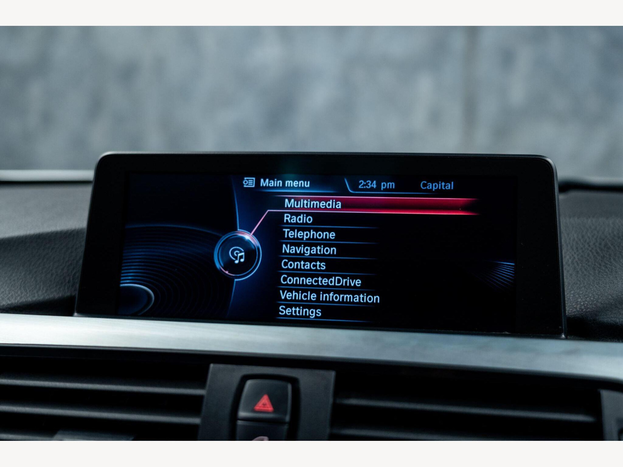 2015 BMW 4 Series image 28
