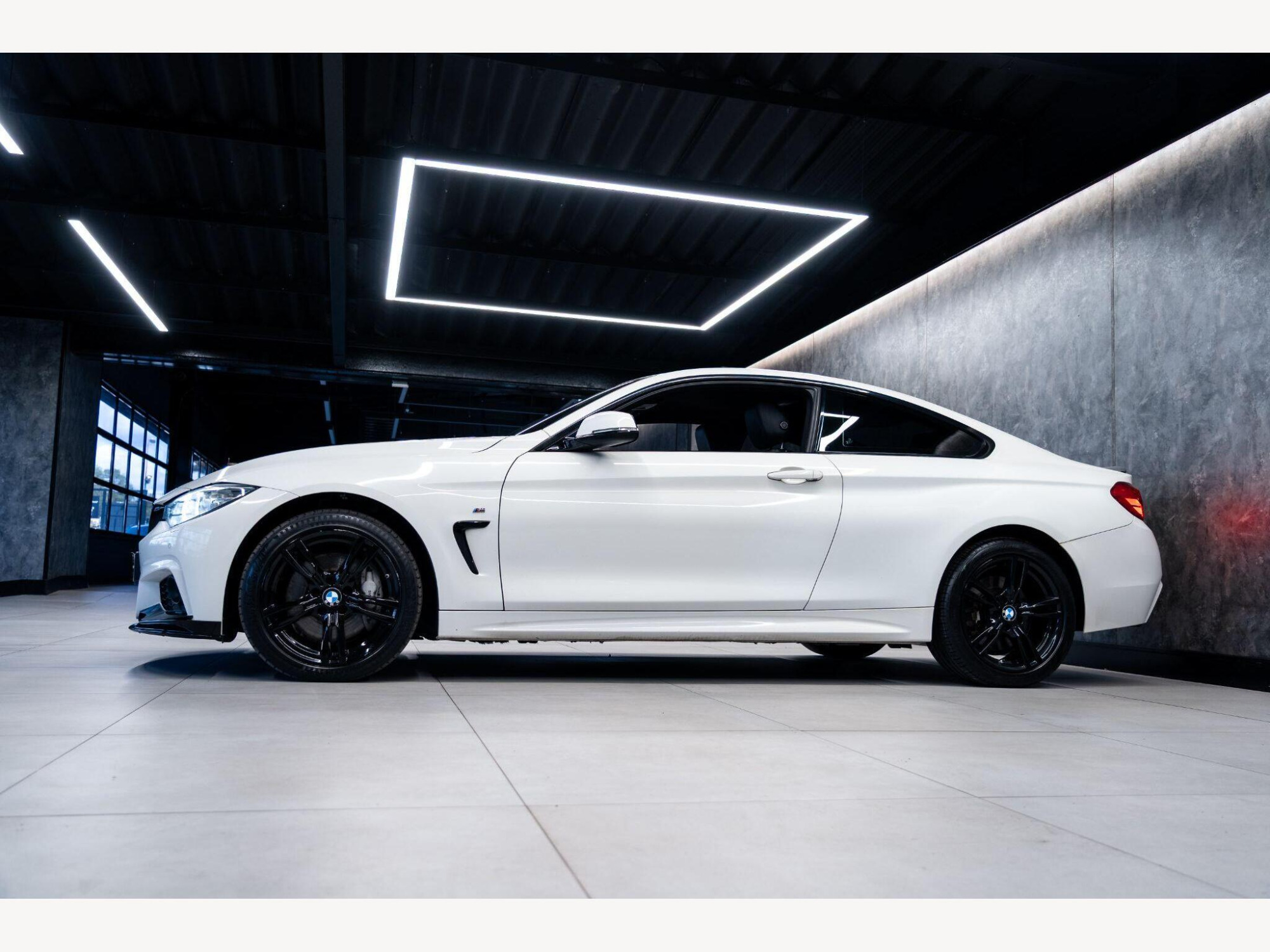 2015 BMW 4 Series image 8