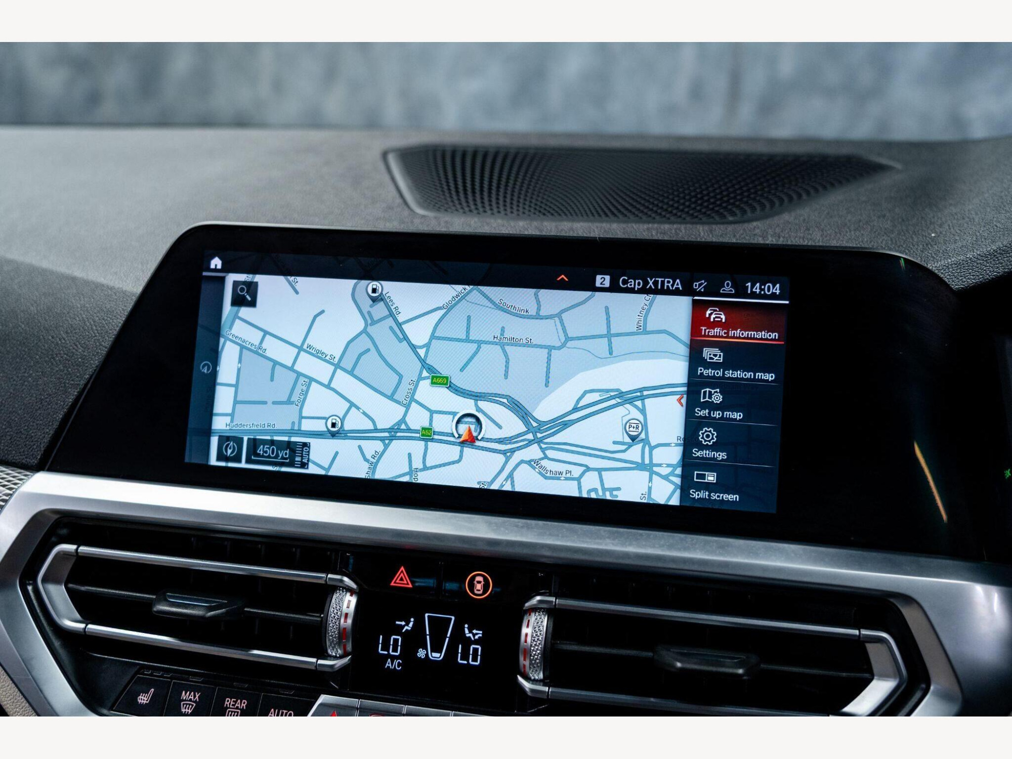 2019 BMW 3 Series image 41