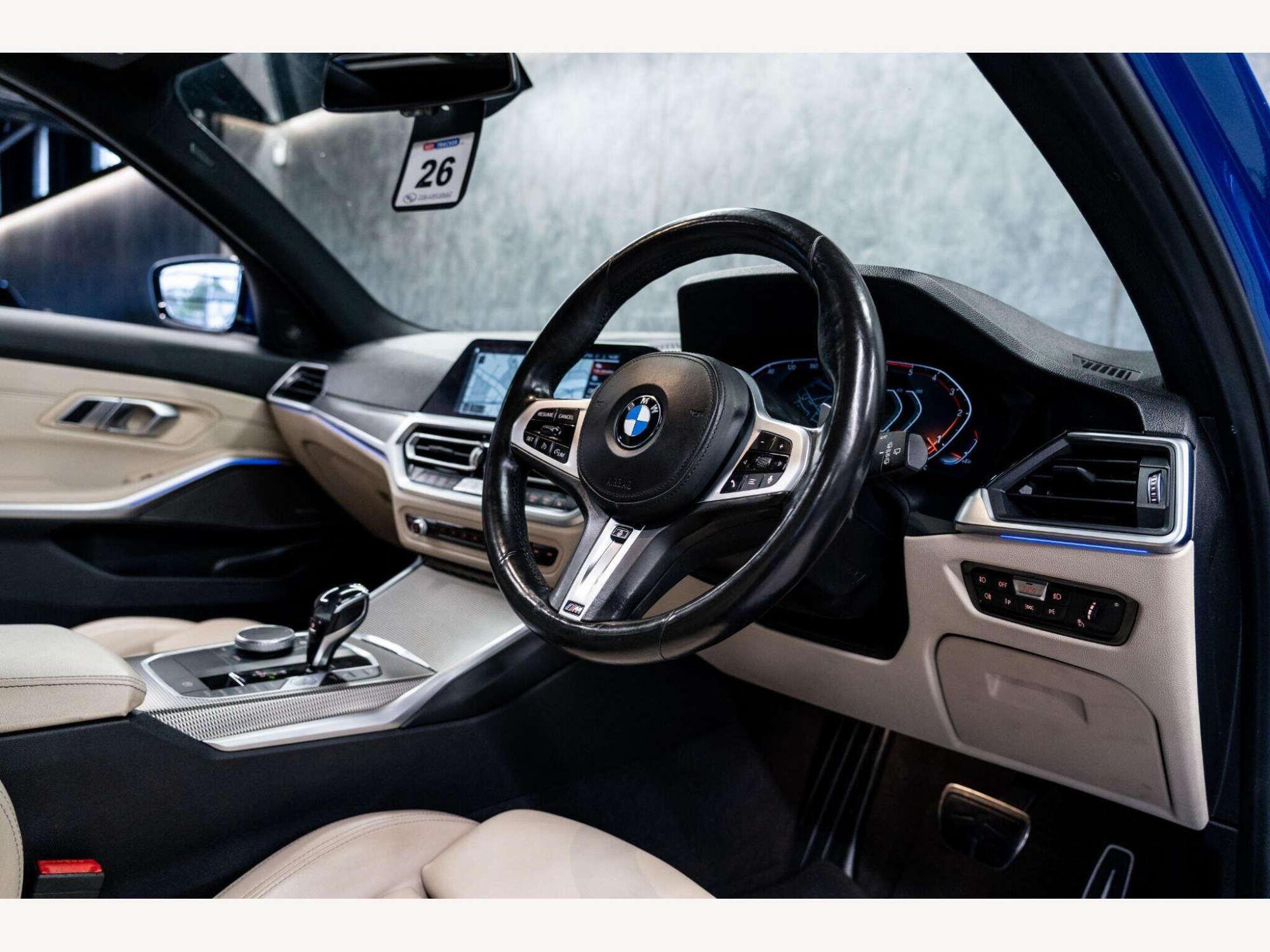 2019 BMW 3 Series image 2