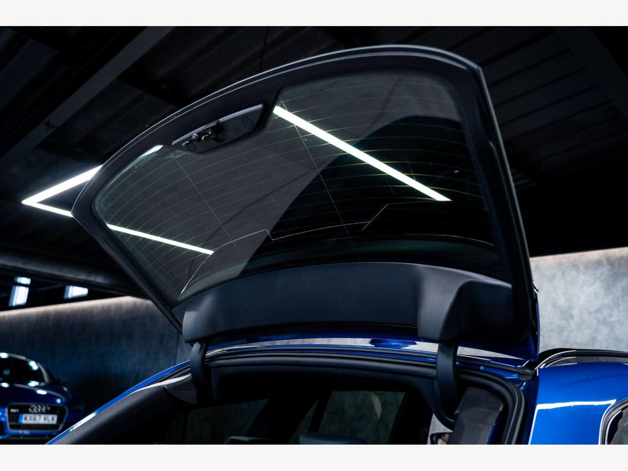 2019 BMW 3 Series image 65