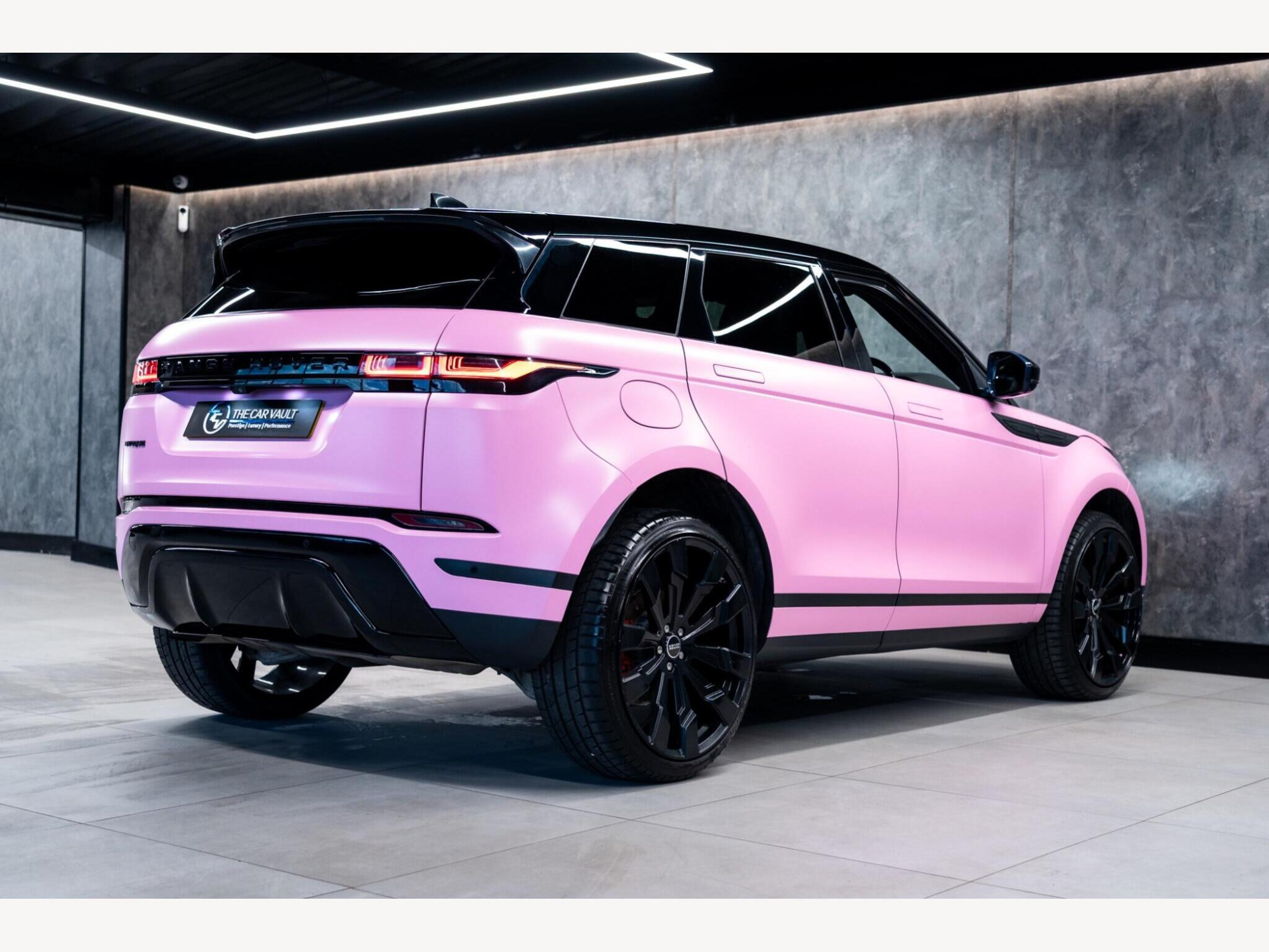 2019 Land Rover Range Rover Evoque image 7