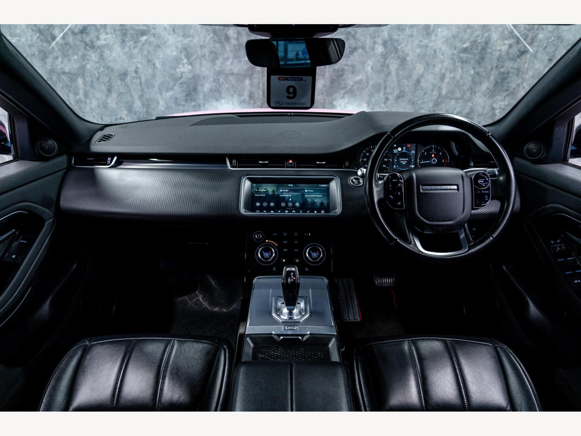 2019 Land Rover Range Rover Evoque image 21