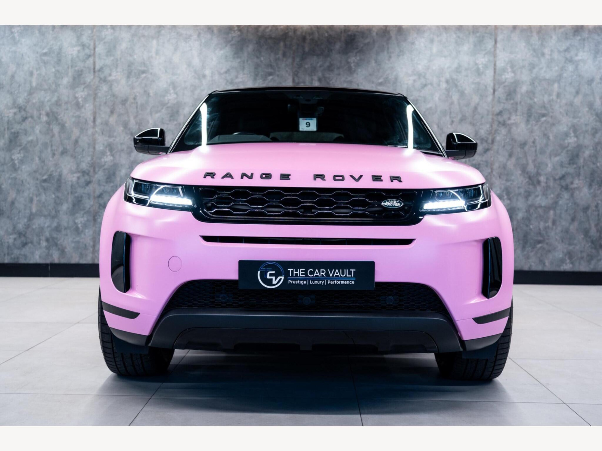 2019 Land Rover Range Rover Evoque image 4