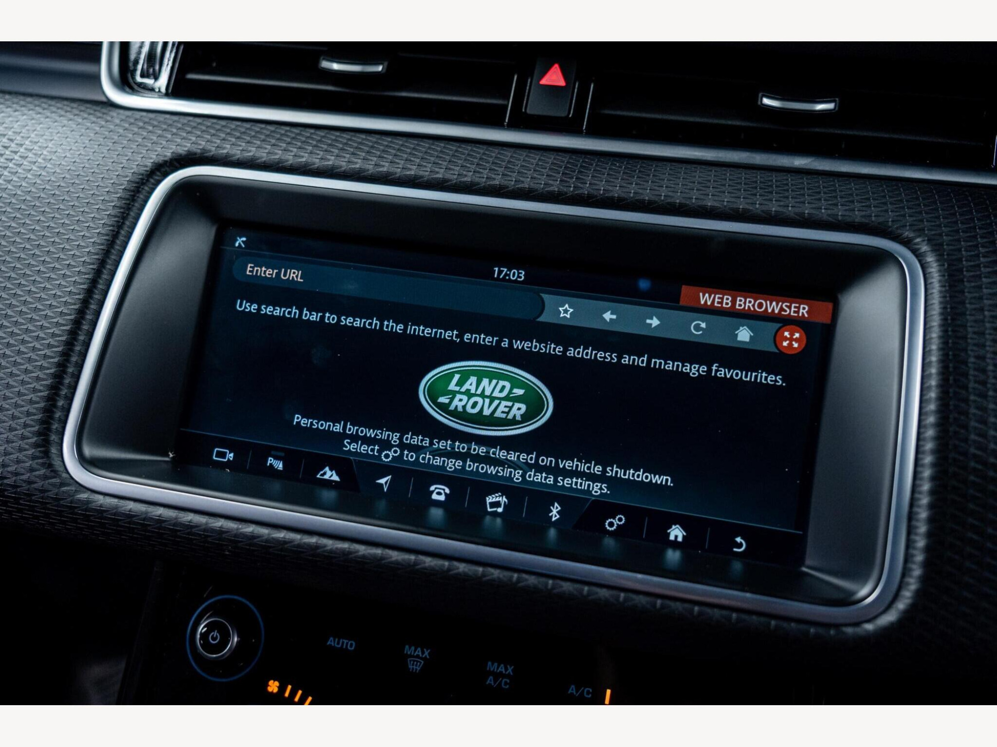 2019 Land Rover Range Rover Evoque image 28