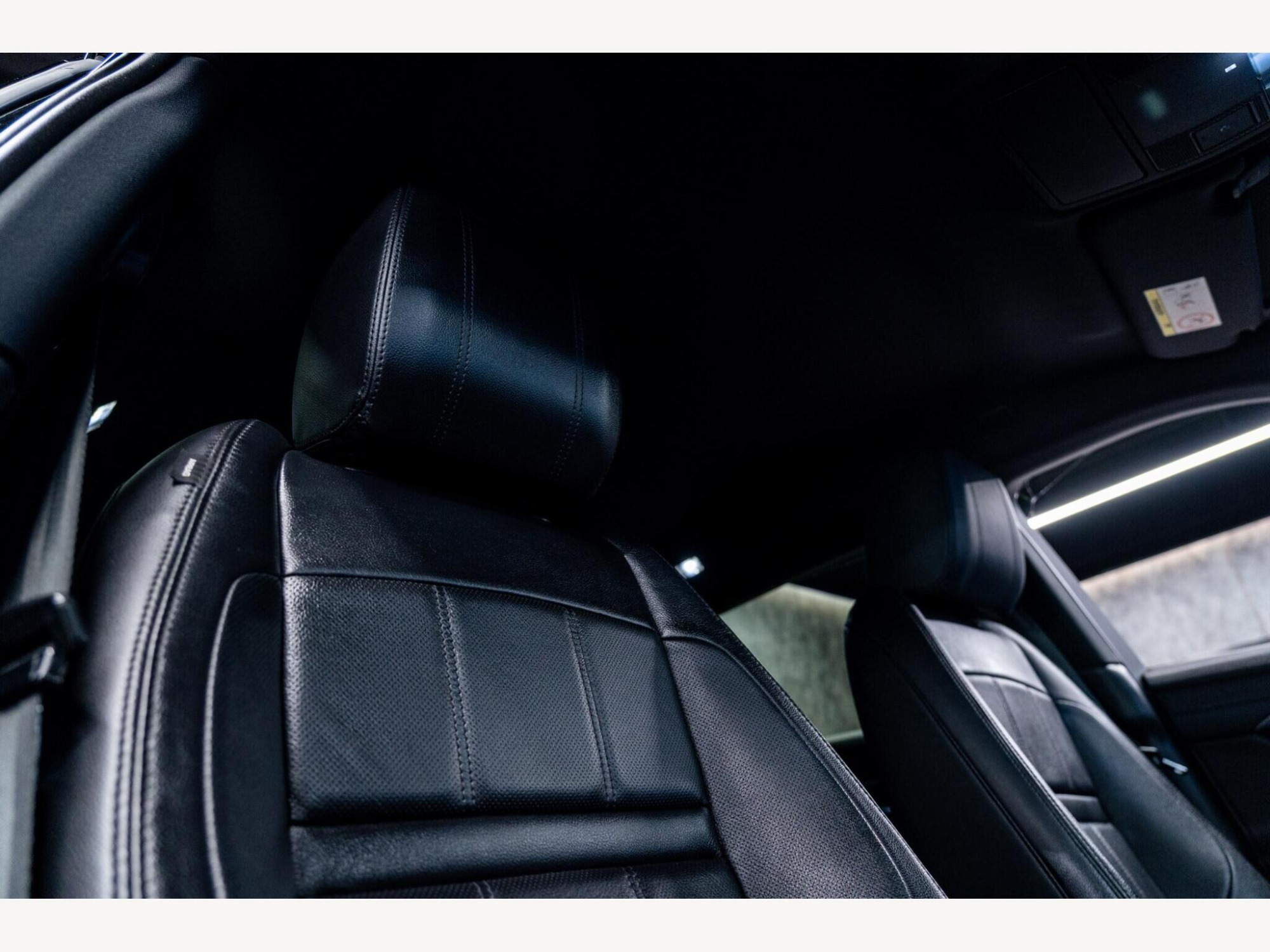 2019 Land Rover Range Rover Evoque image 42