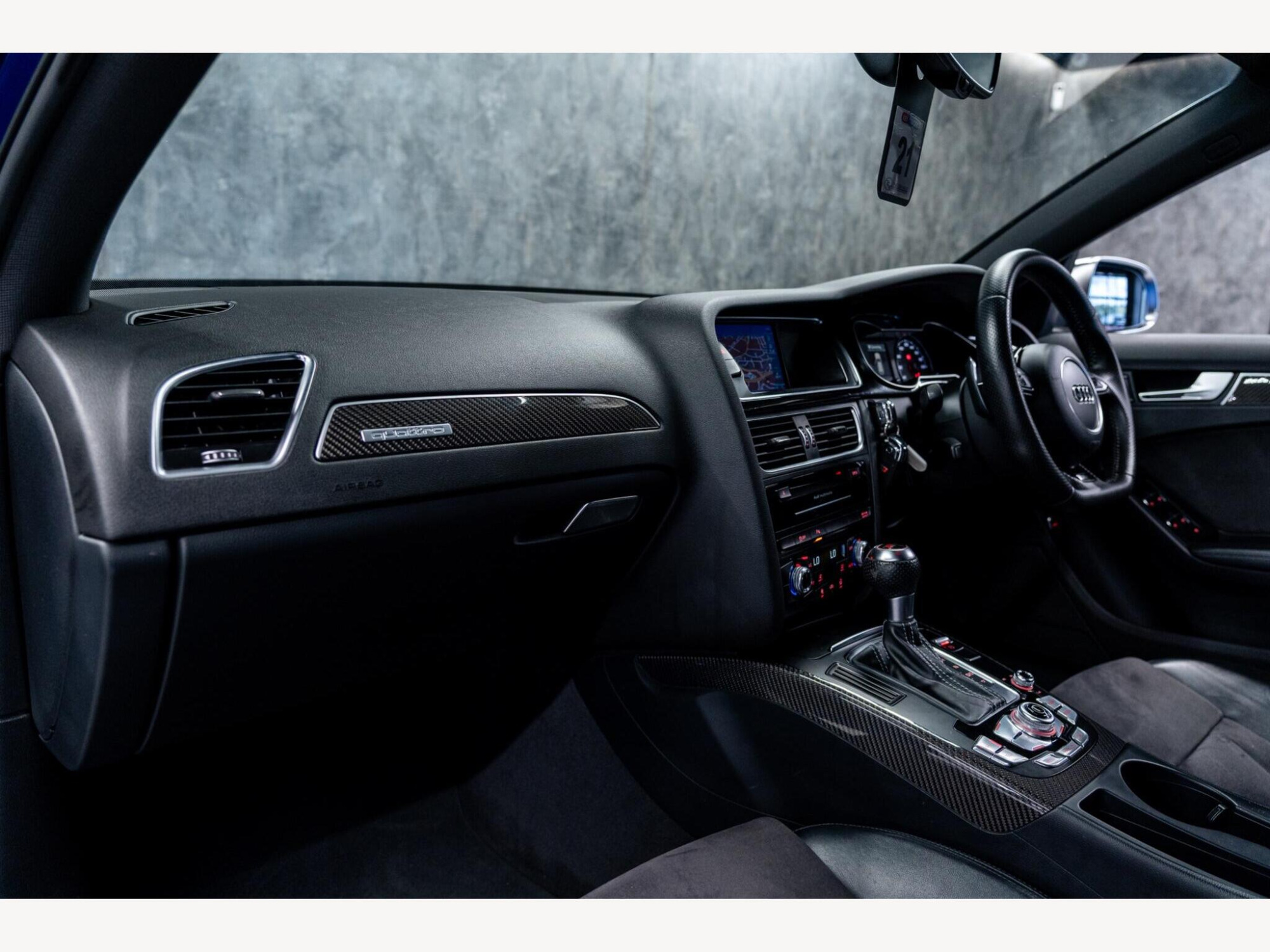 2015 Audi RS4 Avant image 35