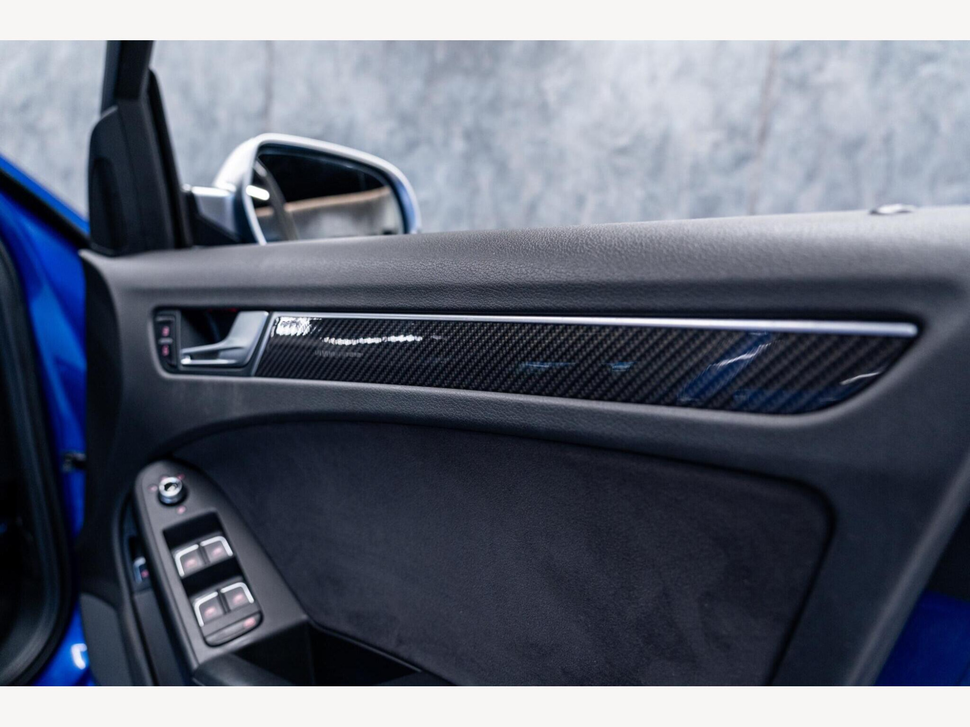 2015 Audi RS4 Avant image 32