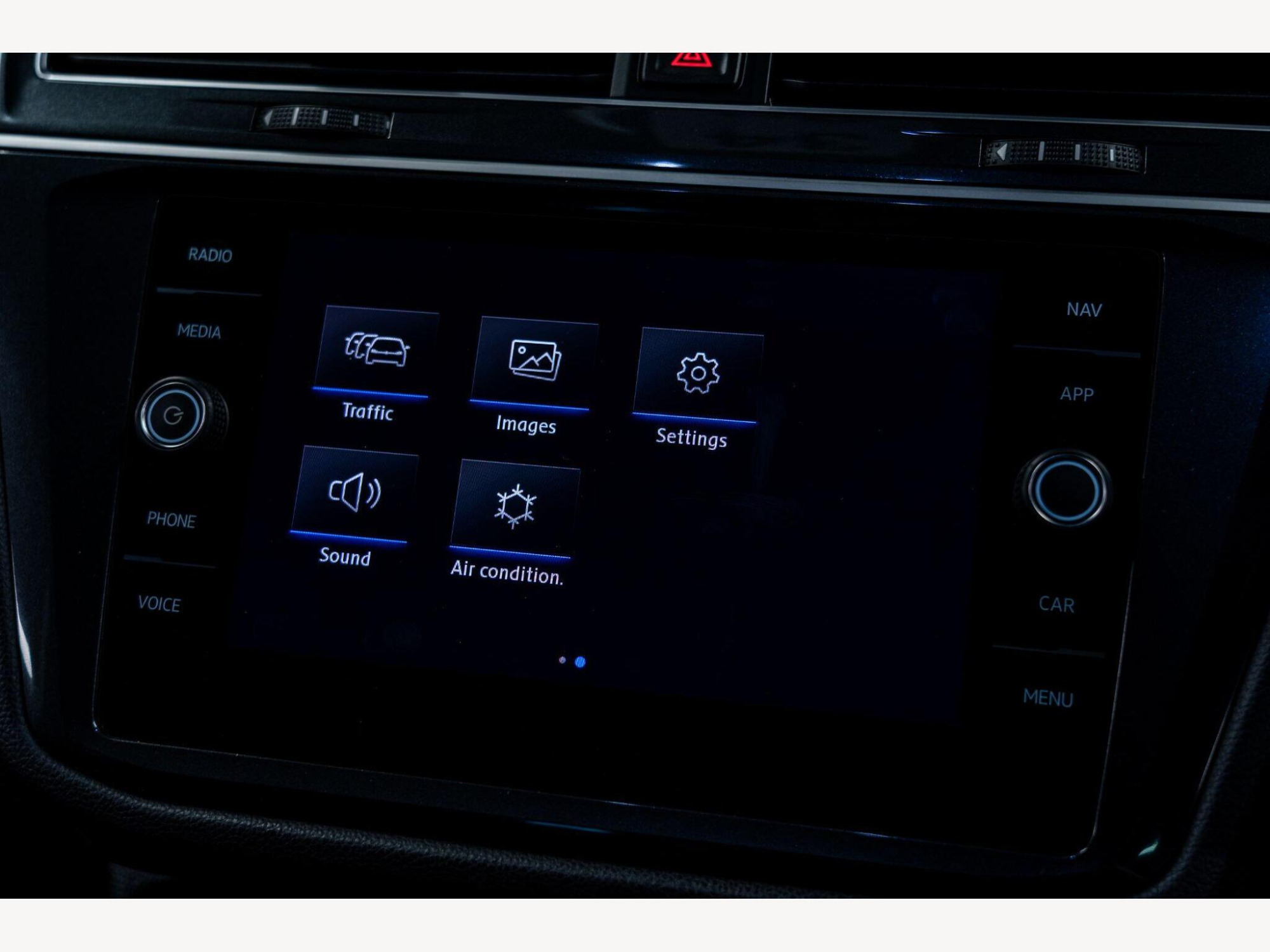 2017 Volkswagen Tiguan image 23