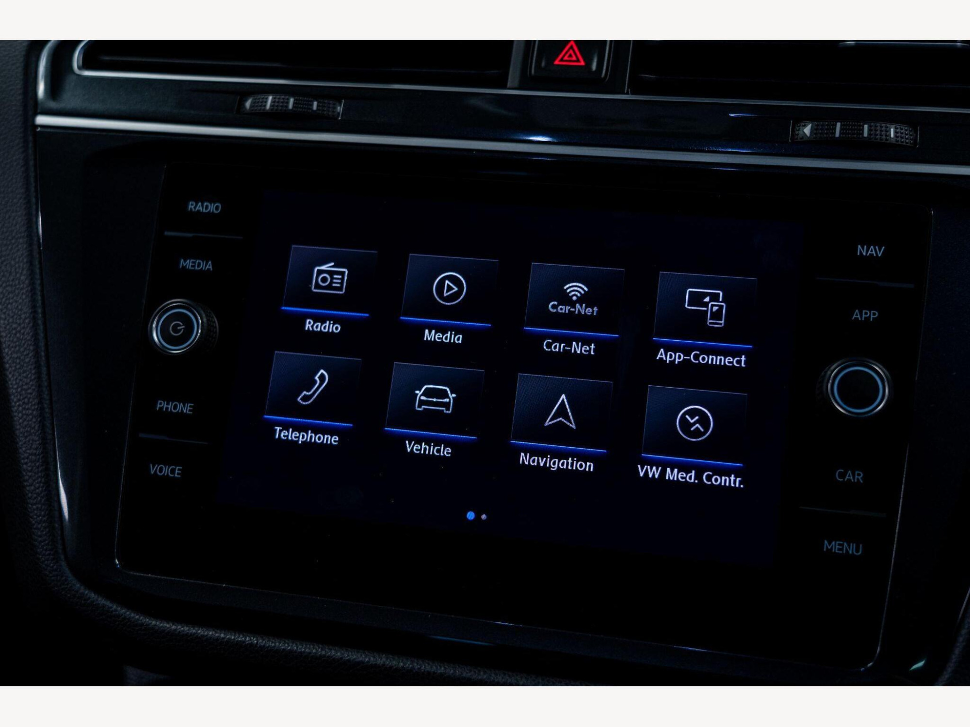 2017 Volkswagen Tiguan image 22