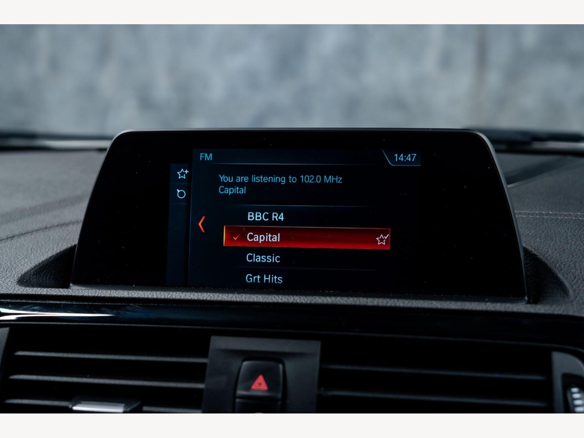 2019 BMW 1 Series image 31