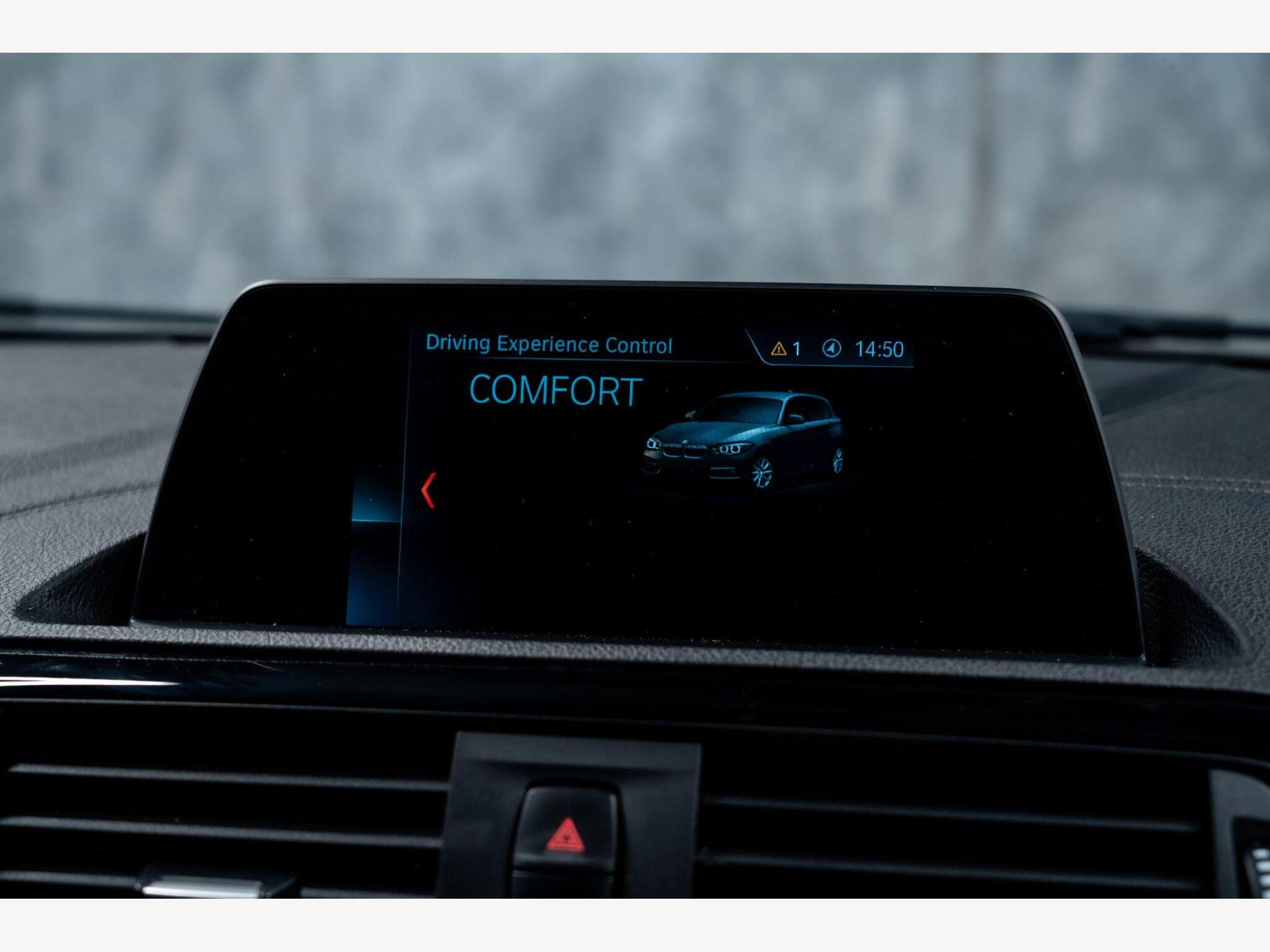 2019 BMW 1 Series image 22