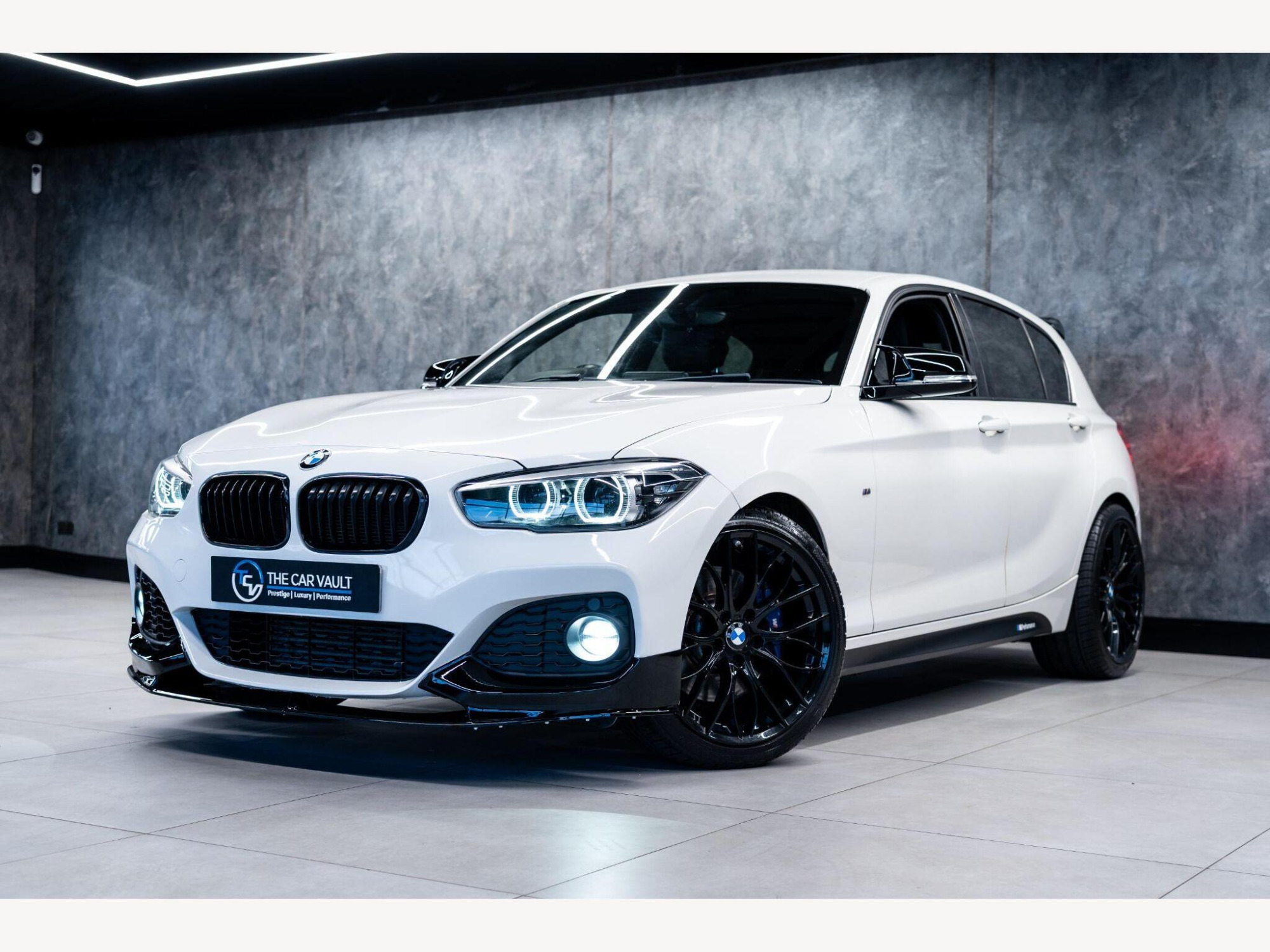 2019 BMW 1 Series image 4