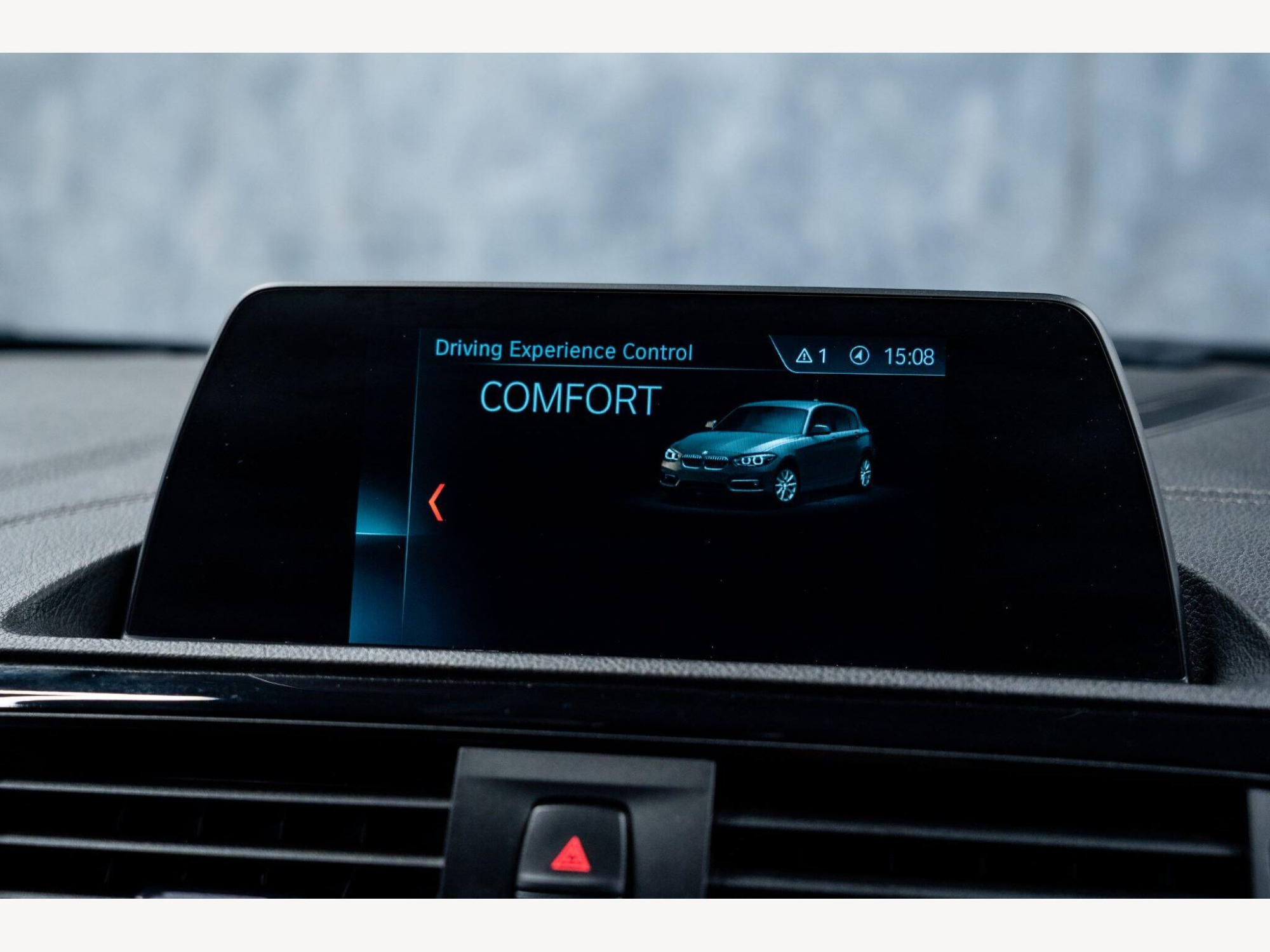 2019 BMW 1 Series image 23