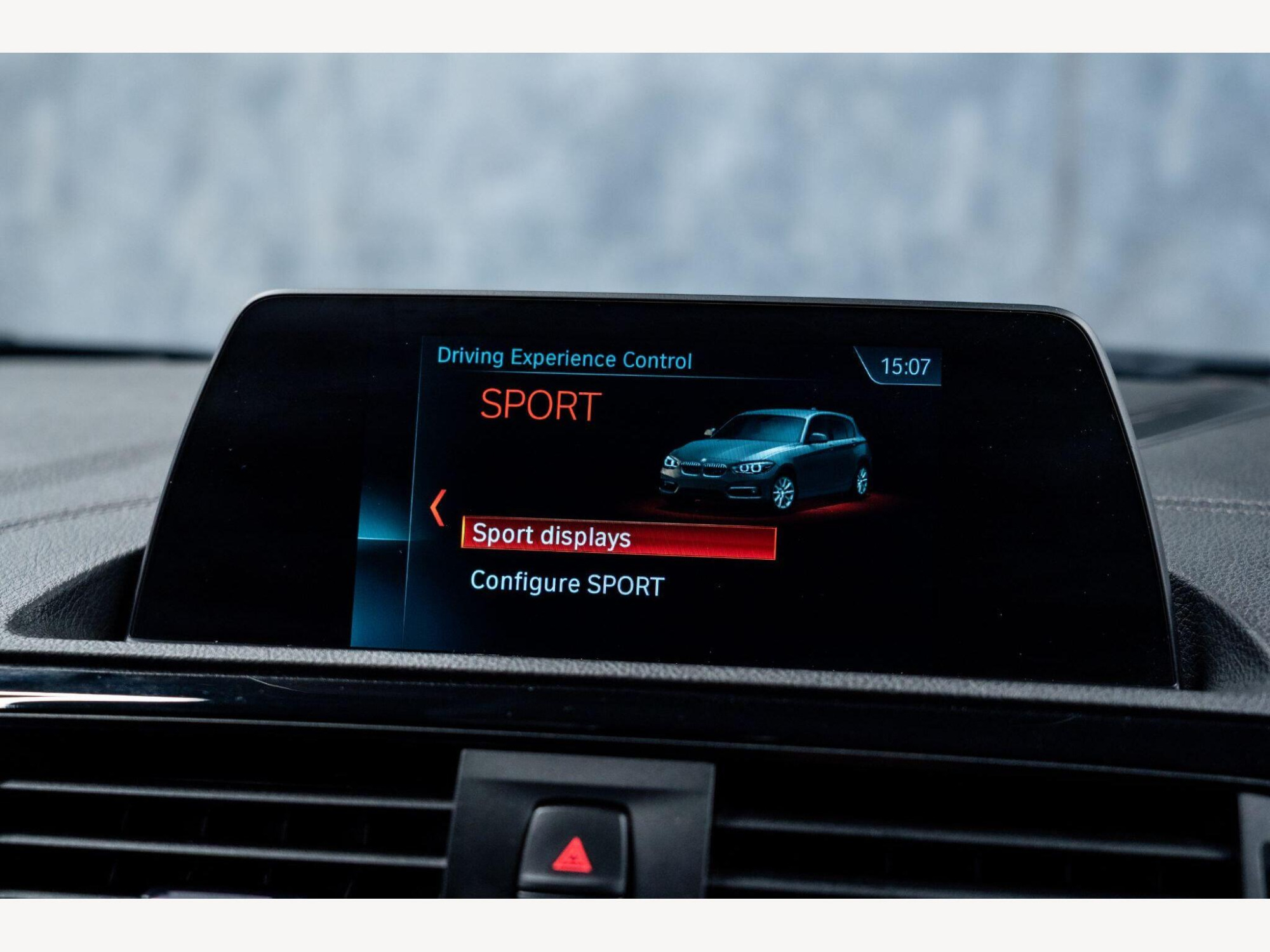 2019 BMW 1 Series image 22