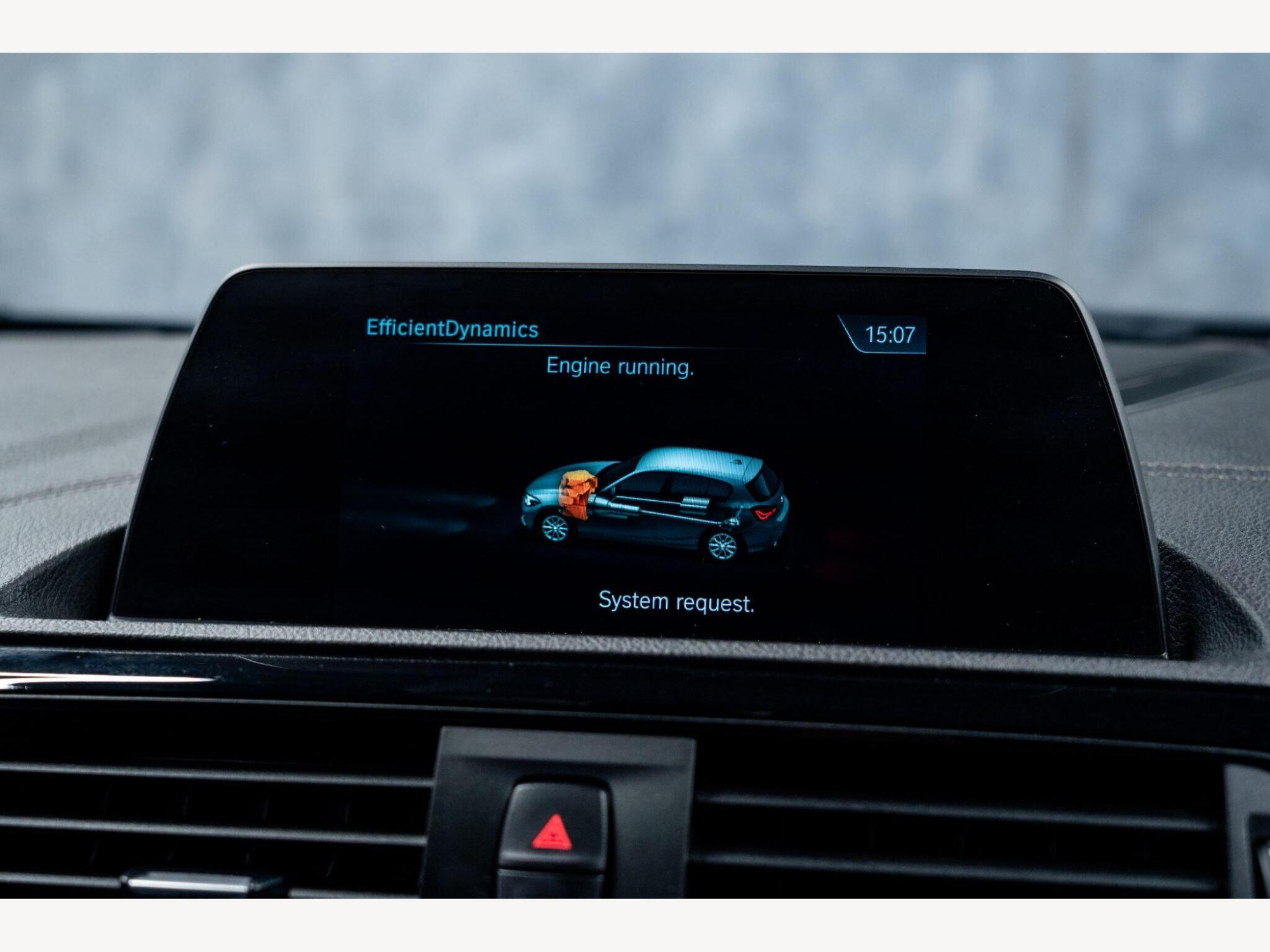 2019 BMW 1 Series image 25
