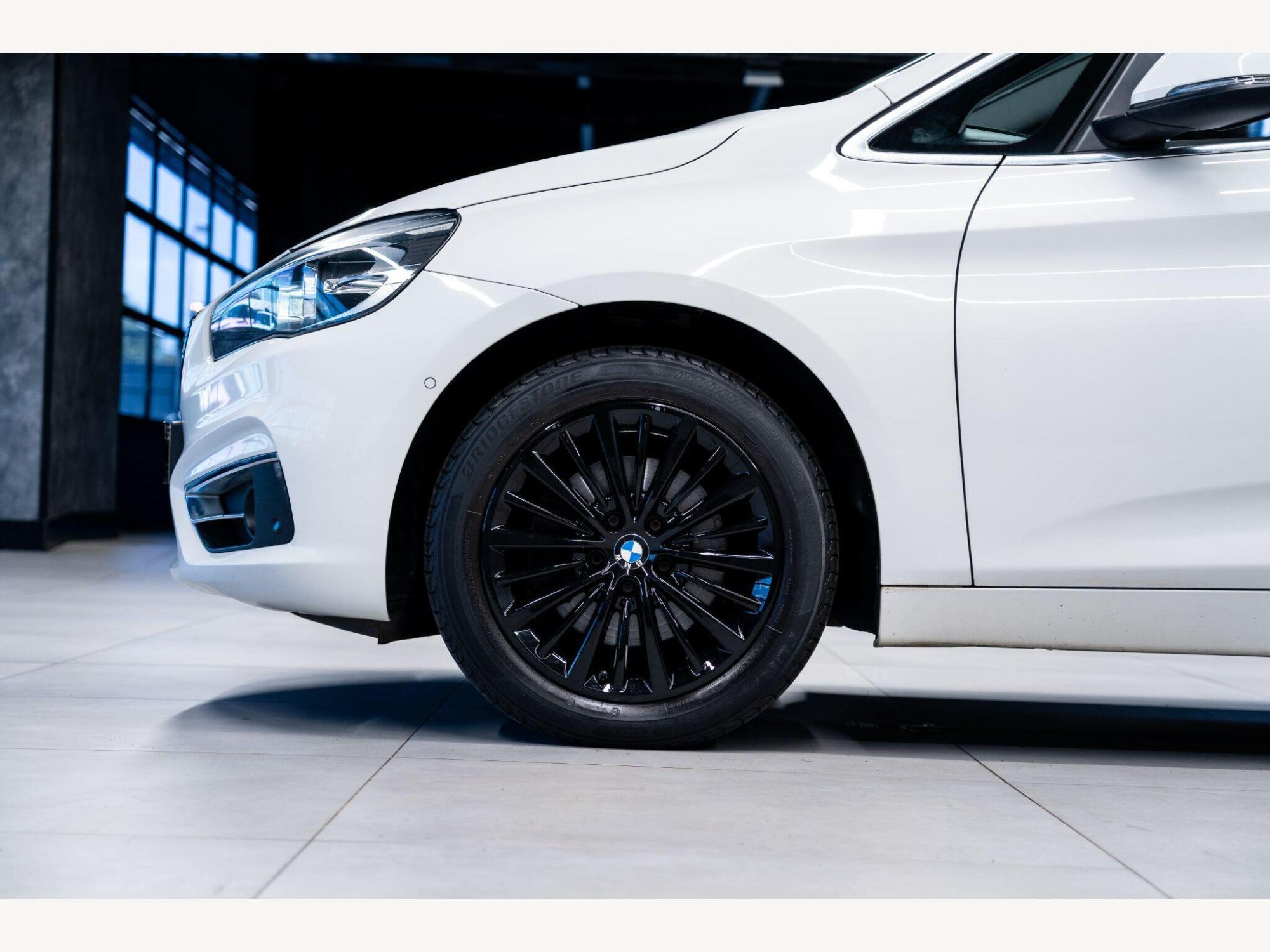 2015 BMW 2 Series Gran Tourer image 13