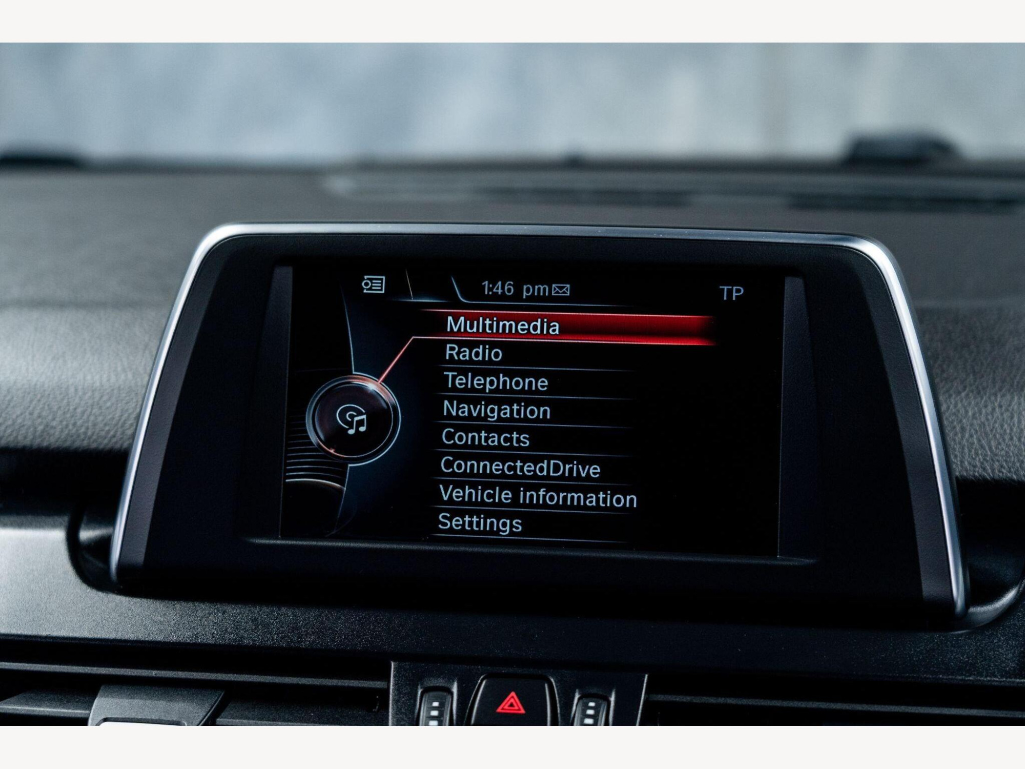 2015 BMW 2 Series Gran Tourer image 21