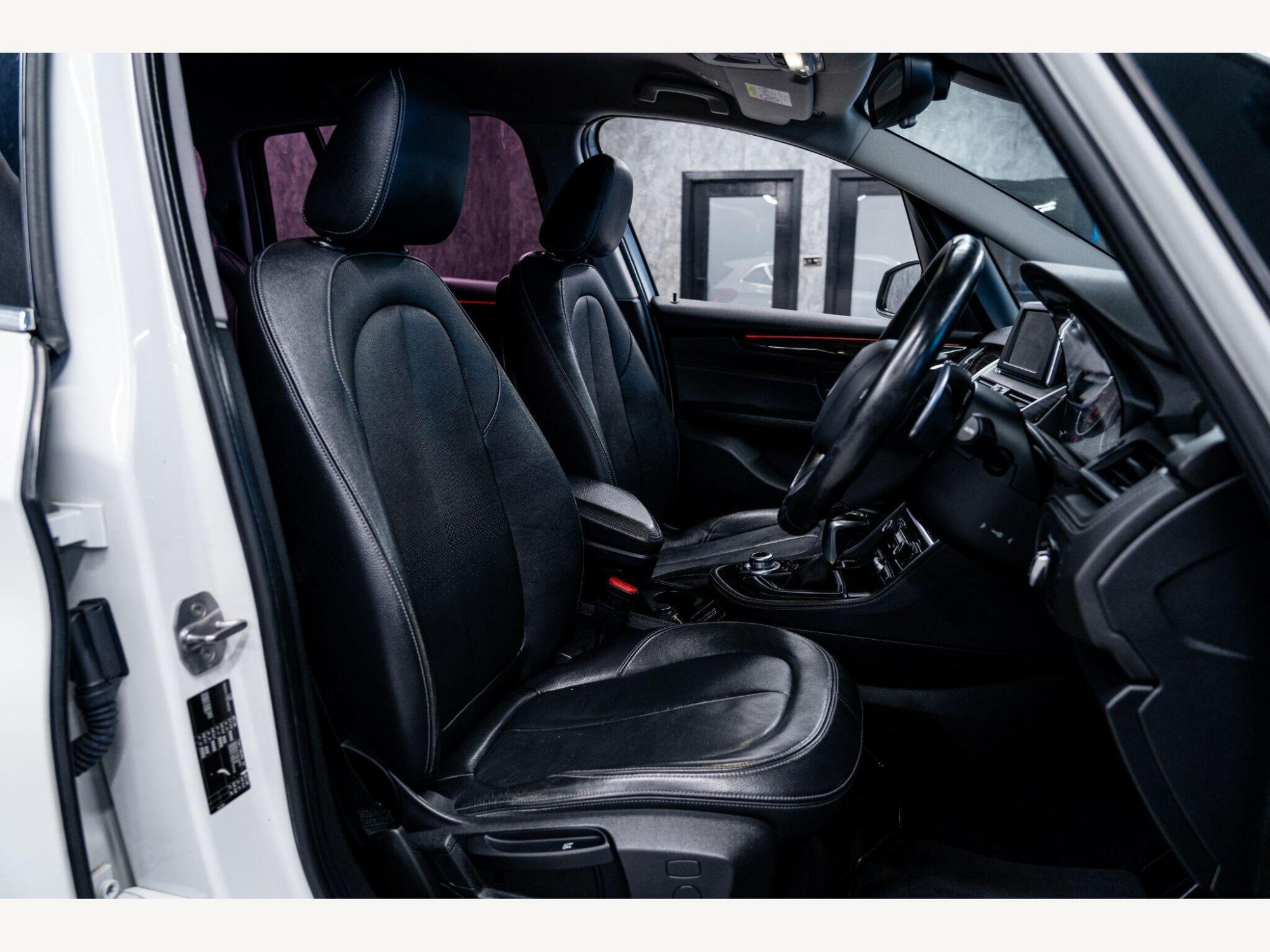 2015 BMW 2 Series Gran Tourer image 34
