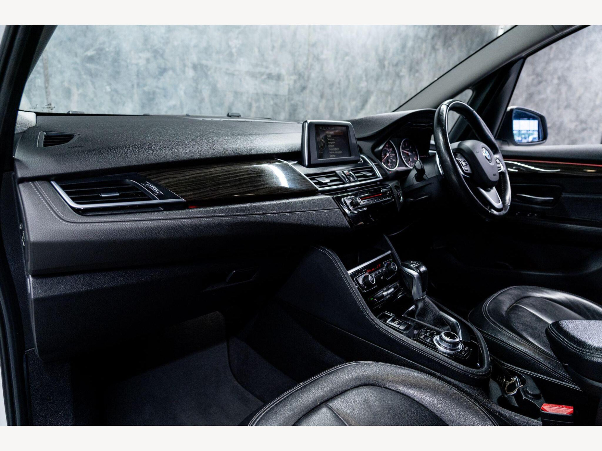 2015 BMW 2 Series Gran Tourer image 32