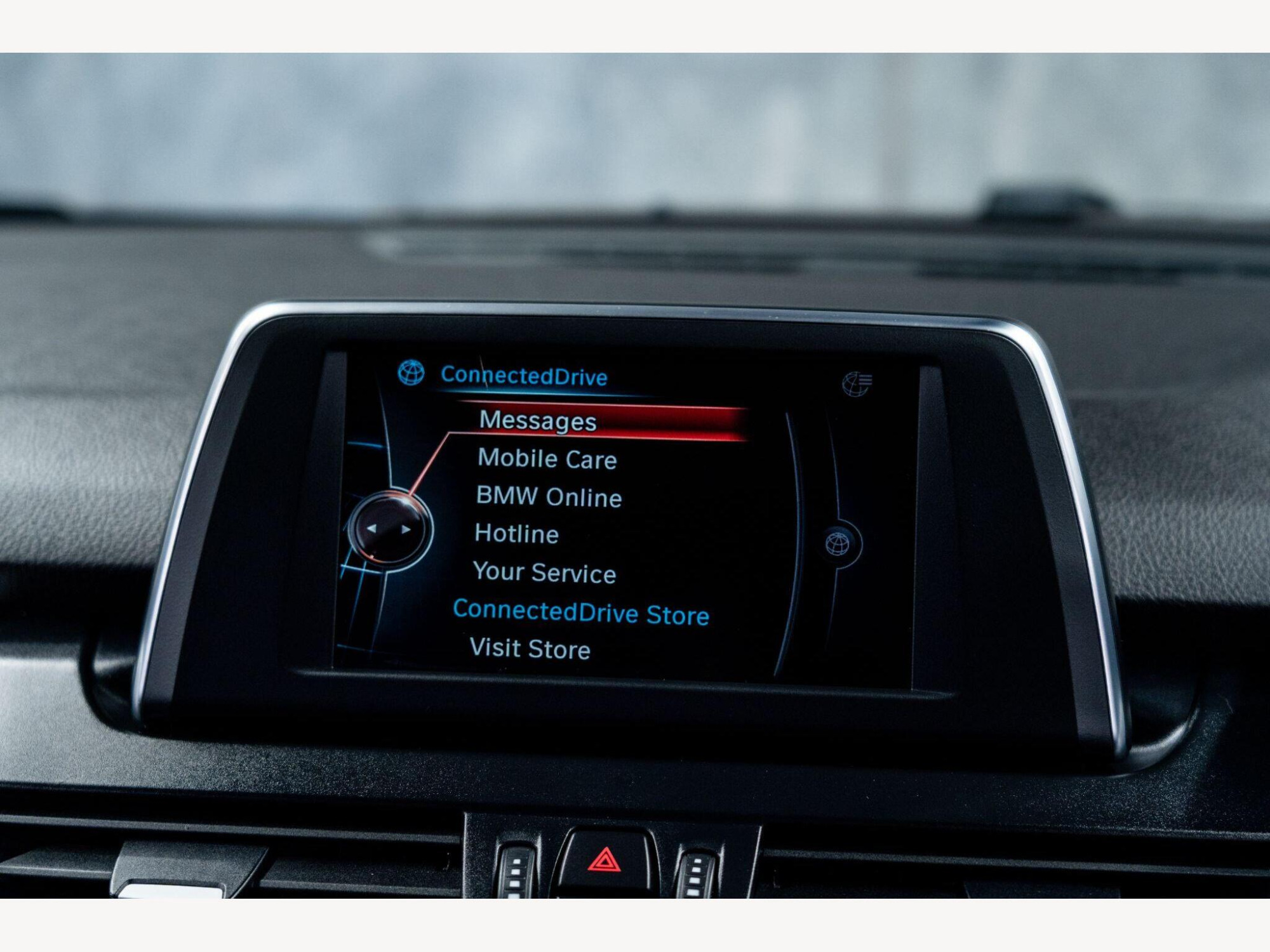 2015 BMW 2 Series Gran Tourer image 27