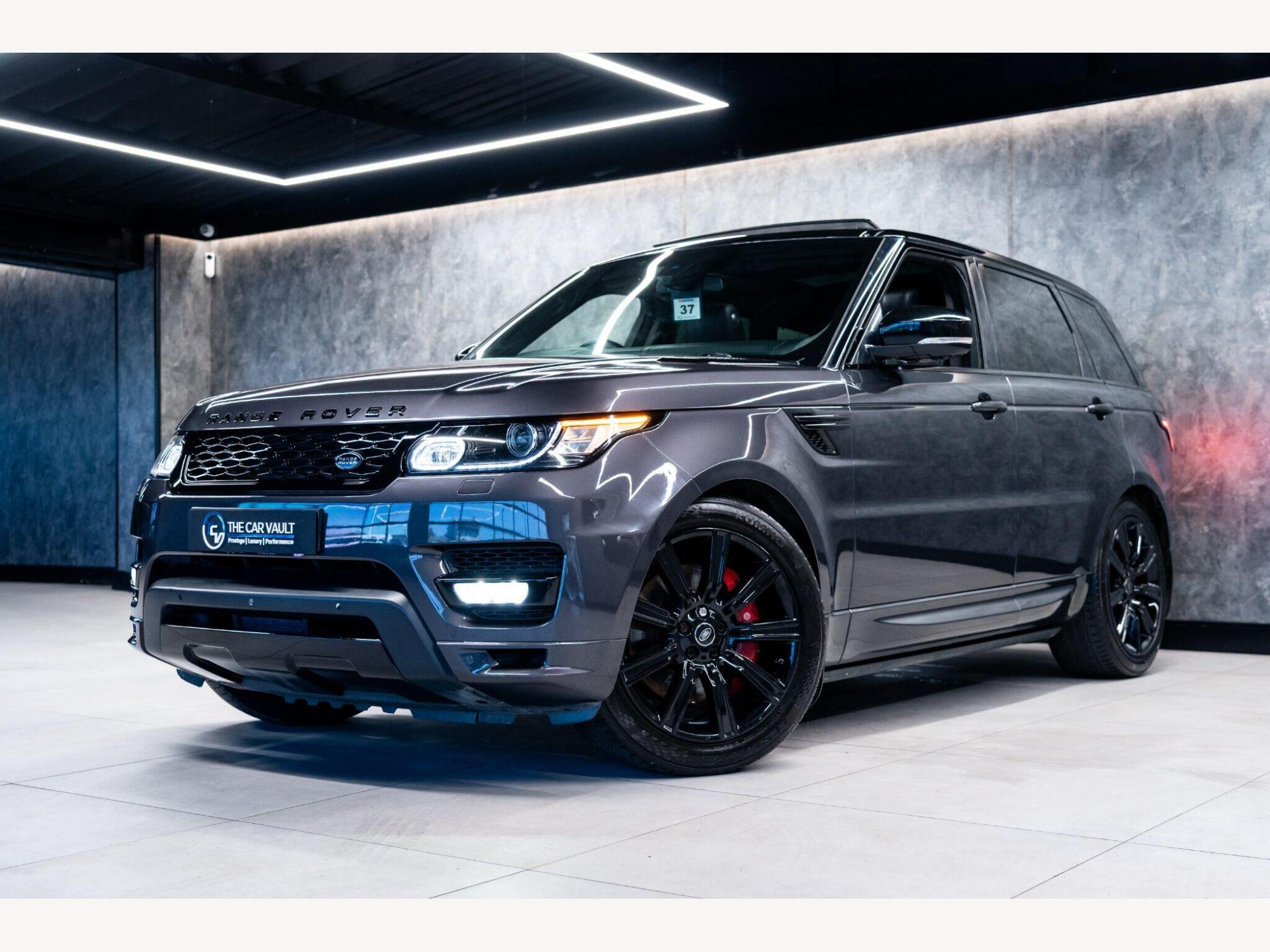 2016 Land Rover Range Rover Sport image 4