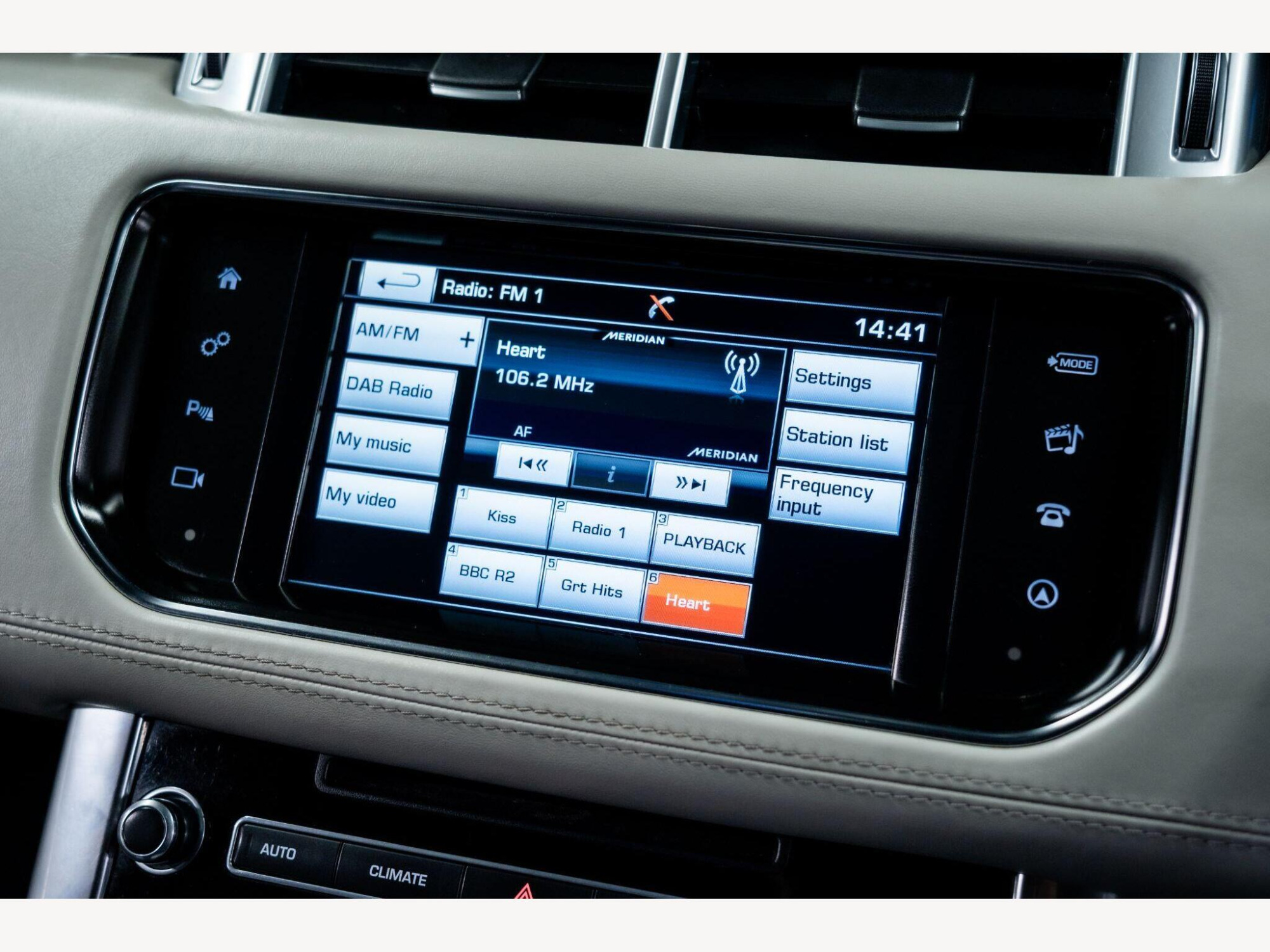 2016 Land Rover Range Rover Sport image 34