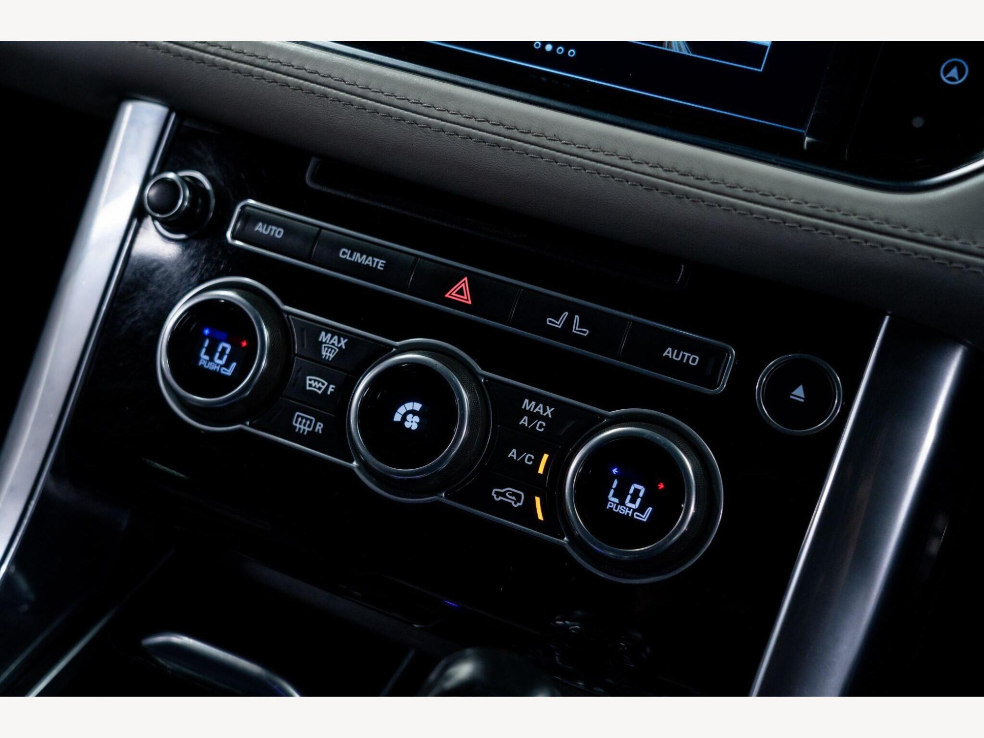 2016 Land Rover Range Rover Sport image 37