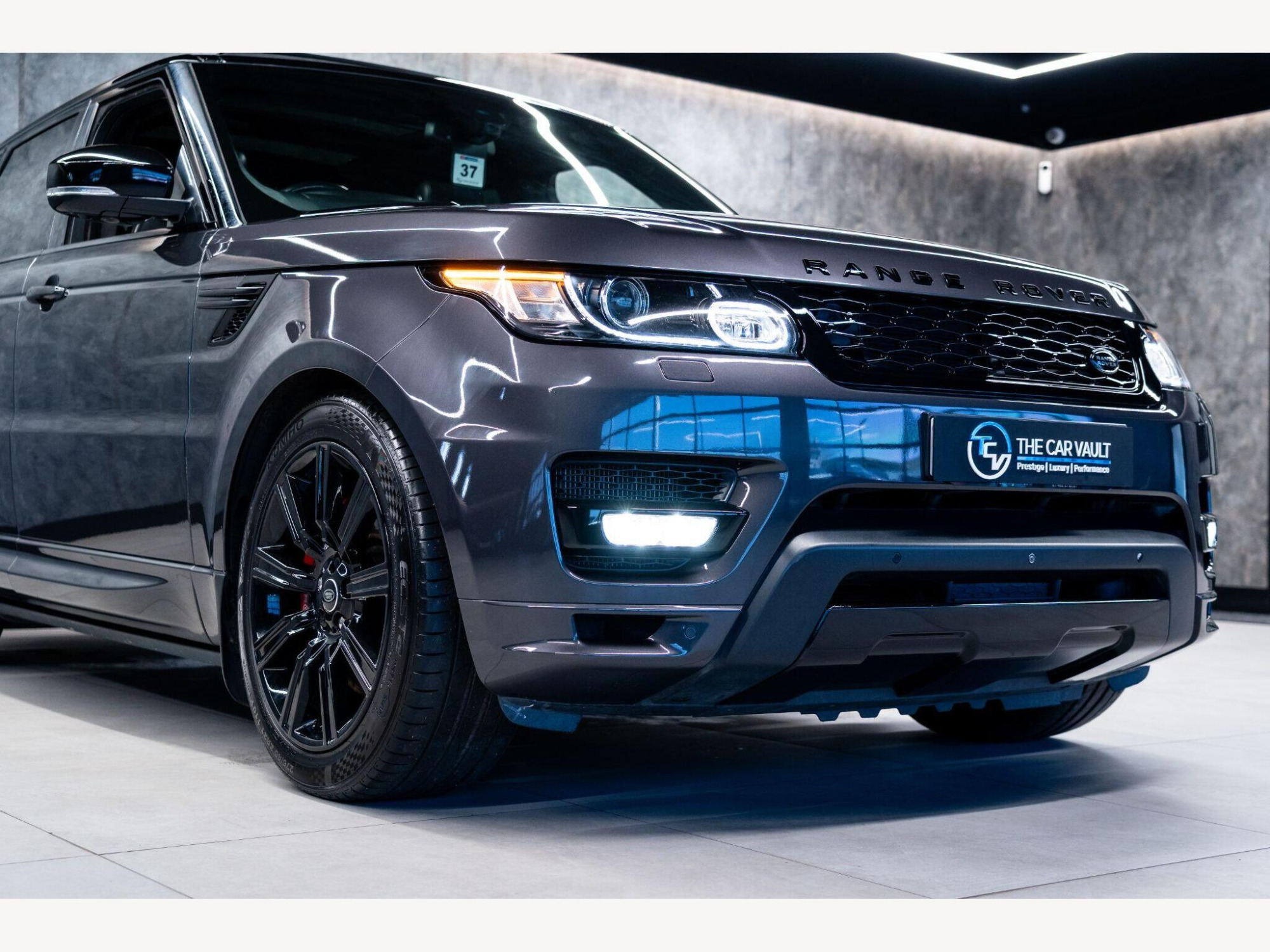 2016 Land Rover Range Rover Sport image 10