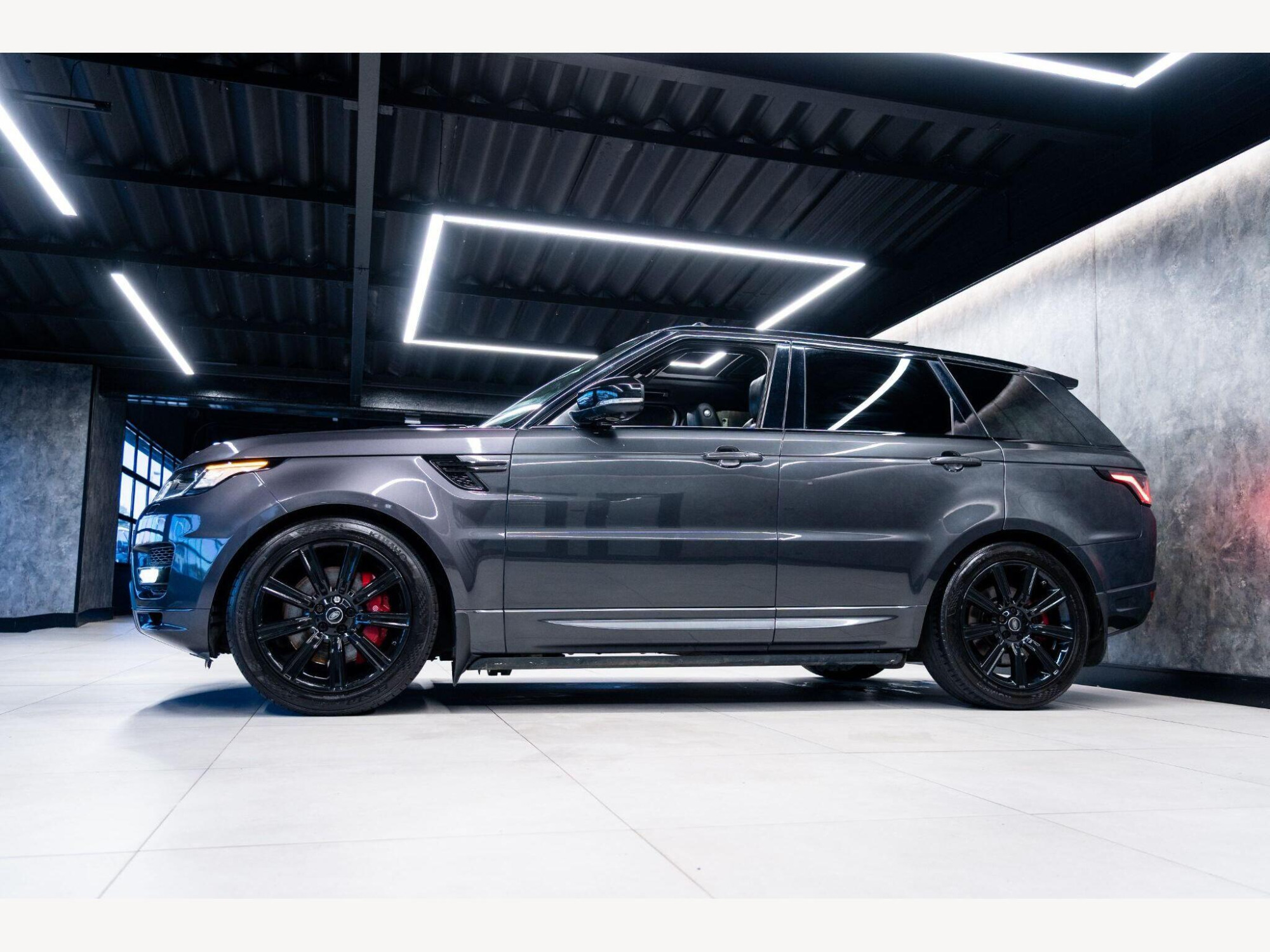 2016 Land Rover Range Rover Sport image 9